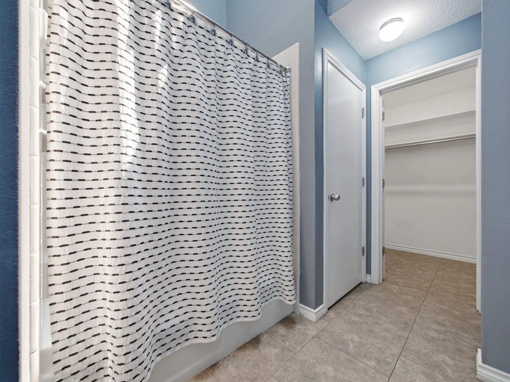 Condominium For Sale in Rockwall County , 1104 Signal Ridge Place 1104, Rockwall, Texas 75032, 2 Bedroom, 2 Bathroom, Garage spaces, 1,148 Sqft, built in 1985, mls#21346923, Real Estate Agent in Rockwall, Homes For Sale in Rockwall county, Homes For Sale in Rockwall, Realtor in Rockwall Texas, Real Estate Brokerage Independent Realty Texas, Luminita Cordes Realtor