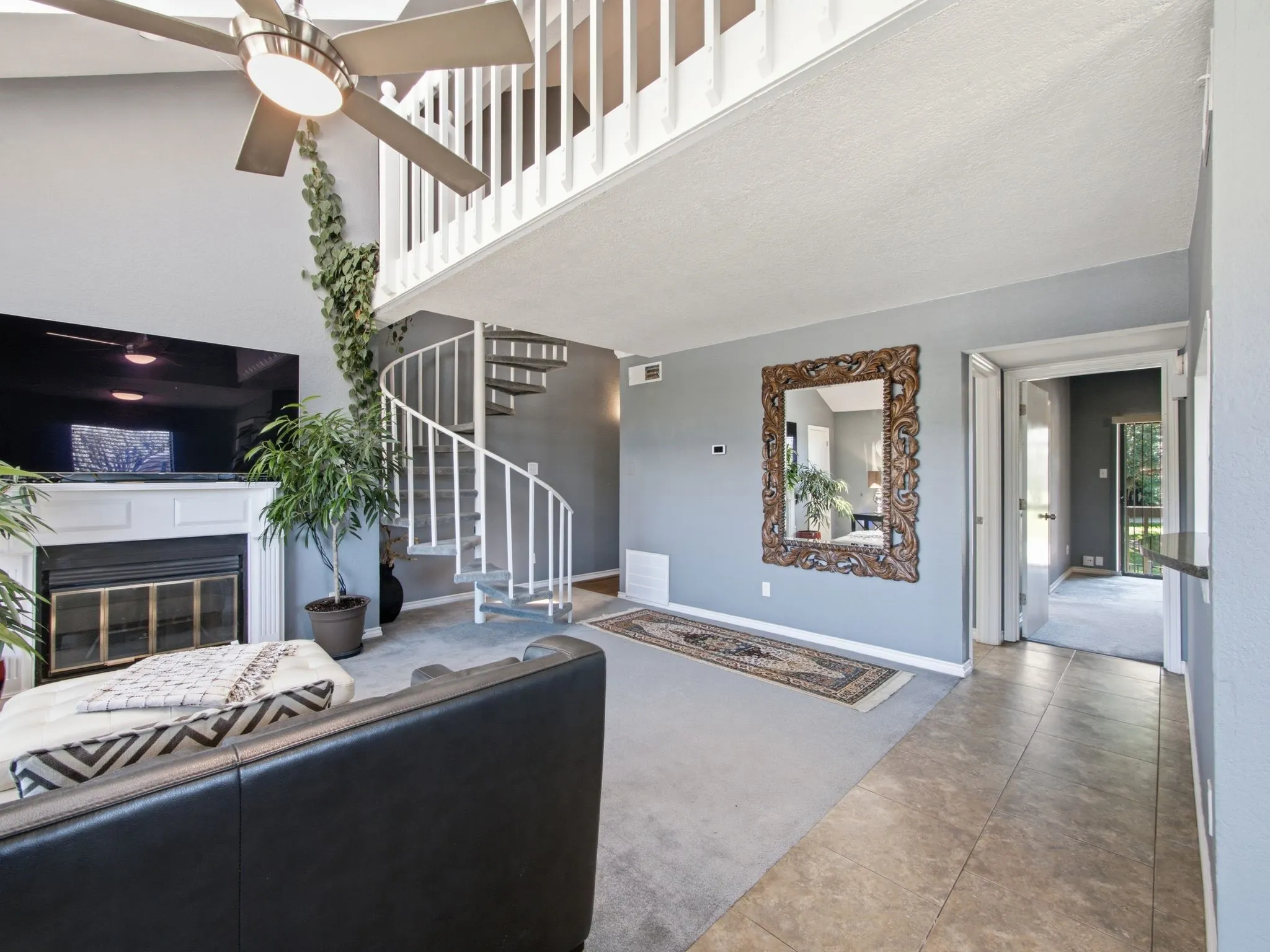 Condominium For Sale in Rockwall County , 1104 Signal Ridge Place 1104, Rockwall, Texas 75032, 2 Bedroom, 2 Bathroom, Garage spaces, 1,148 Sqft, built in 1985, mls#21346923, Real Estate Agent in Rockwall, Homes For Sale in Rockwall county, Homes For Sale in Rockwall, Realtor in Rockwall Texas, Real Estate Brokerage Independent Realty Texas, Luminita Cordes Realtor