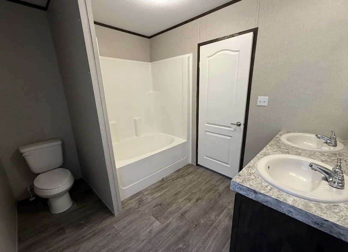 Mobile Home For Rent in Palo Pinto County , 223 W Division Street, Graford, Texas 76449, 3 Bedroom, 2 Bathroom, Garage spaces, 1,216 Sqft, built in 2024, mls#21346938, Real Estate Agent in Graford, Homes For Rent in Palo Pinto county, Homes For Rent in Graford, Realtor in Graford Texas, Real Estate Brokerage Independent Realty Texas, Luminita Cordes Realtor