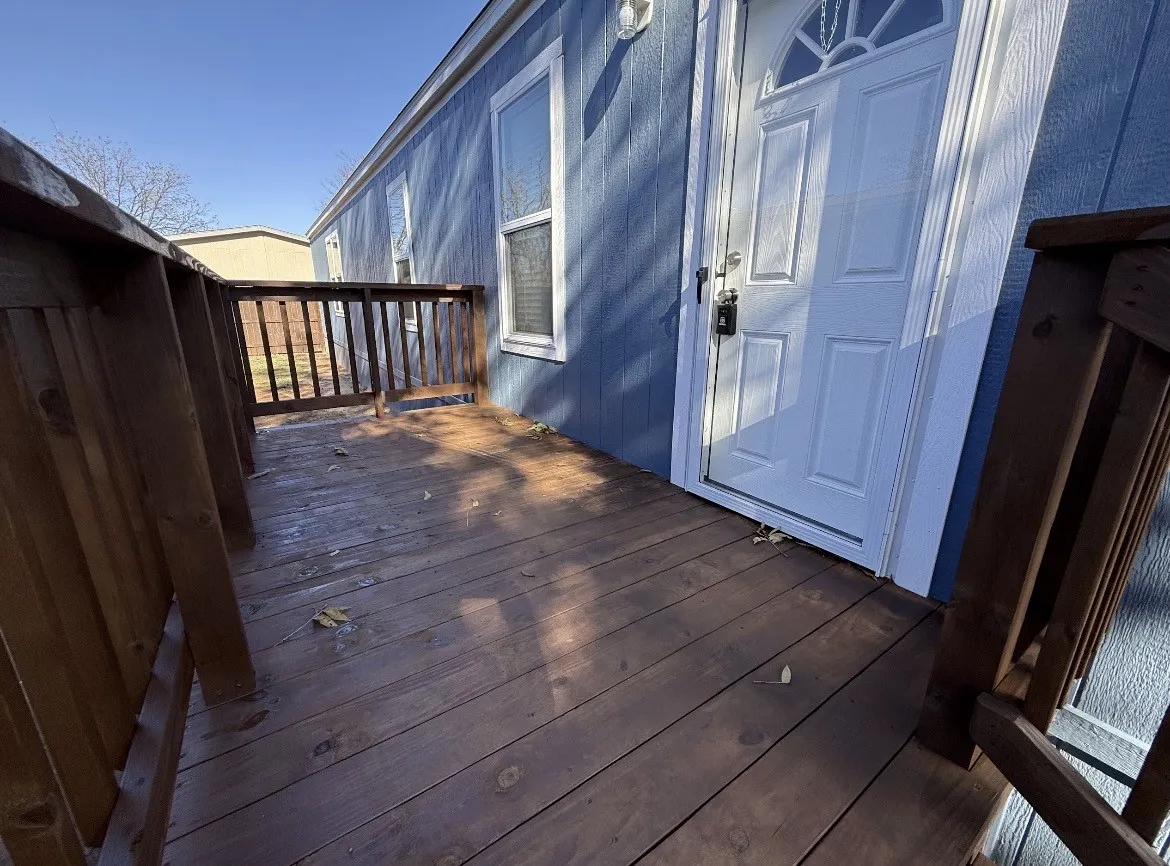 Mobile Home For Rent in Palo Pinto County , 223 W Division Street, Graford, Texas 76449, 3 Bedroom, 2 Bathroom, Garage spaces, 1,216 Sqft, built in 2024, mls#21346938, Real Estate Agent in Graford, Homes For Rent in Palo Pinto county, Homes For Rent in Graford, Realtor in Graford Texas, Real Estate Brokerage Independent Realty Texas, Luminita Cordes Realtor