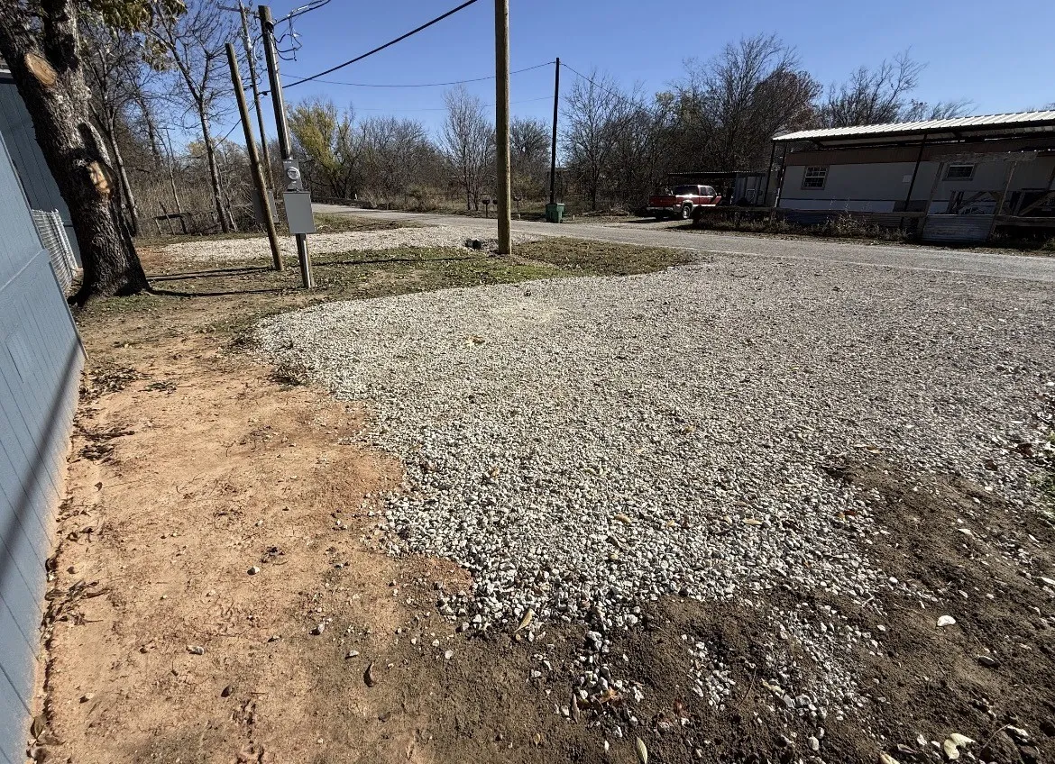 Mobile Home For Rent in Palo Pinto County , 223 W Division Street, Graford, Texas 76449, 3 Bedroom, 2 Bathroom, Garage spaces, 1,216 Sqft, built in 2024, mls#21346938, Real Estate Agent in Graford, Homes For Rent in Palo Pinto county, Homes For Rent in Graford, Realtor in Graford Texas, Real Estate Brokerage Independent Realty Texas, Luminita Cordes Realtor