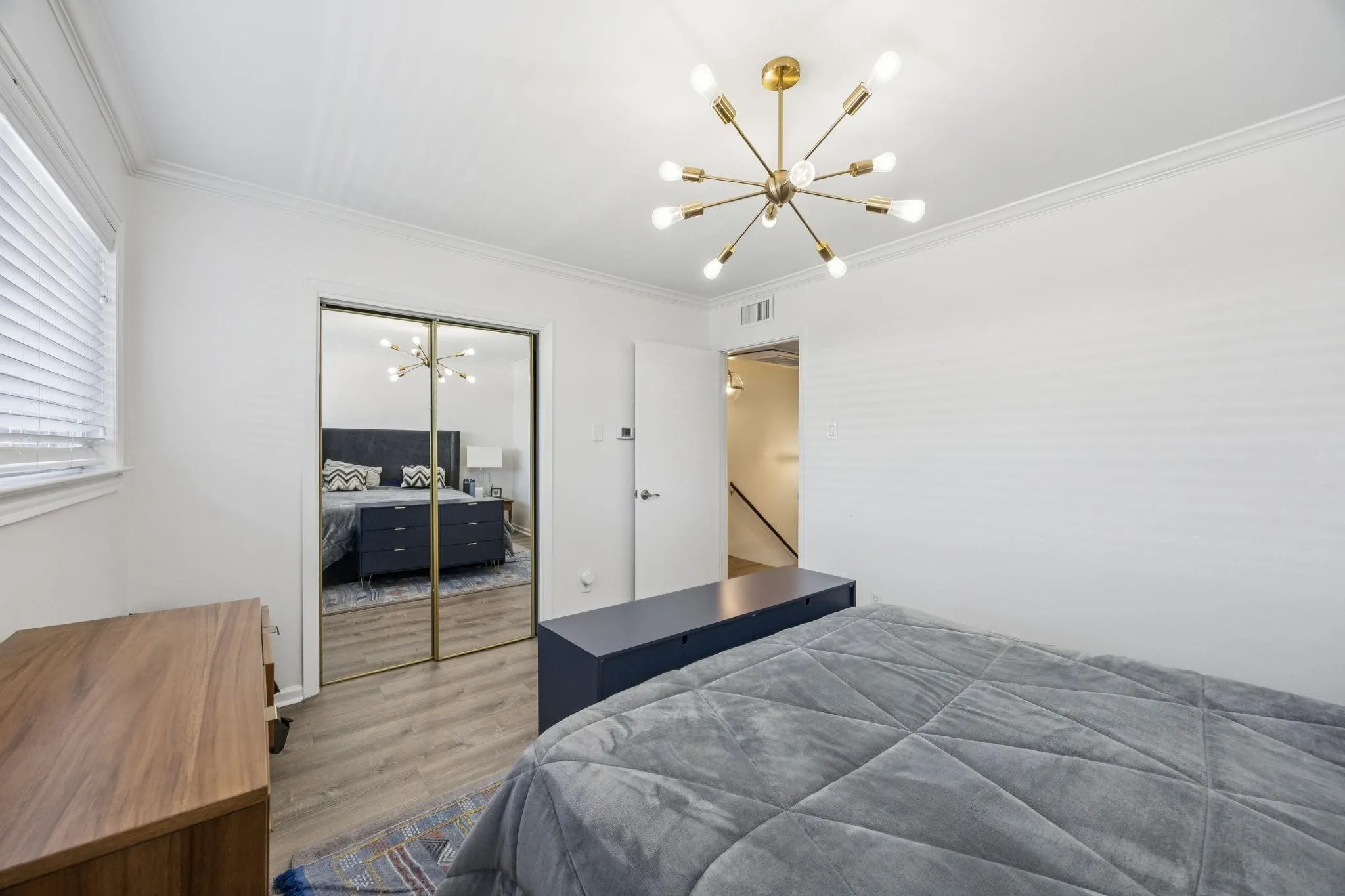 Condominium For Sale in Dallas County , 3321 Cole Avenue 116, Dallas, Texas 75204, 2 Bedroom, 2 Bathroom, Garage spaces, 1,044 Sqft, built in 1961, mls#21346940, Real Estate Agent in Dallas, Homes For Sale in Dallas county, Homes For Sale in Dallas, Realtor in Dallas Texas, Real Estate Brokerage Independent Realty Texas, Luminita Cordes Realtor
