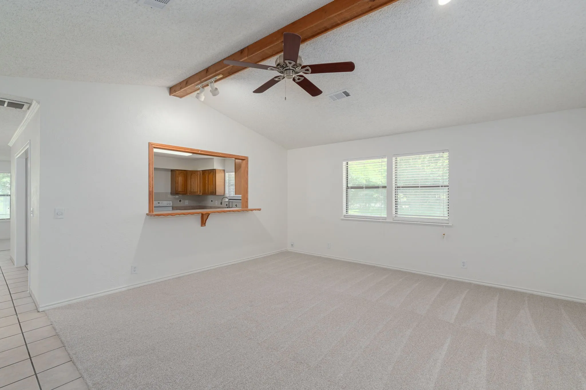 With a pass through to the kitchen this flexible layout offers abundant room for multiple options of use and provides everyday convenience.