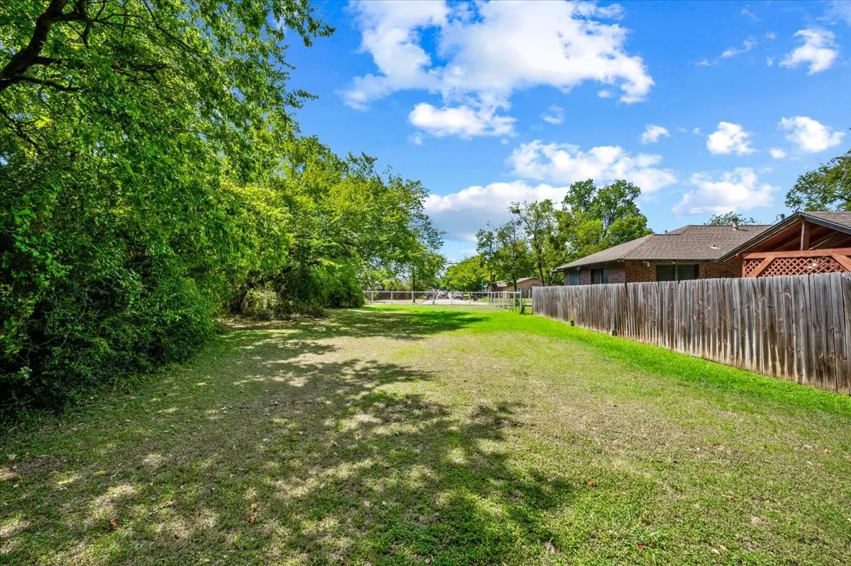 Unimproved Land For Sale in Tarrant County , 6900 Craig Street, Fort Worth, Texas 76112, 0, 0, Garage spaces, 0 Sqft, built in 1900, mls#21346871, Real Estate Agent in Fort Worth, Homes For Sale in Tarrant county, Homes For Sale in Fort Worth, Realtor in Fort Worth Texas, Real Estate Brokerage Independent Realty Texas, Luminita Cordes Realtor
