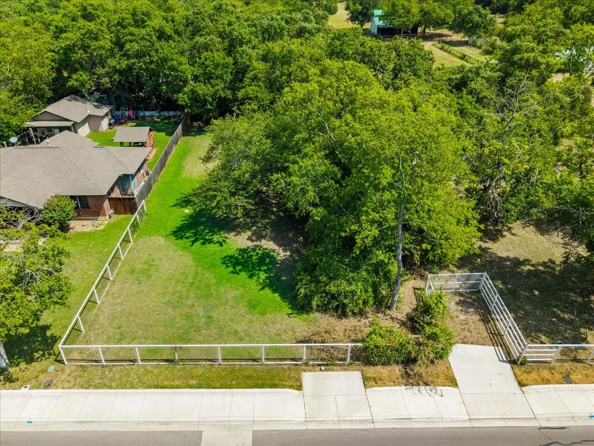 Unimproved Land For Sale in Tarrant County , 6900 Craig Street, Fort Worth, Texas 76112, 0, 0, Garage spaces, 0 Sqft, built in 1900, mls#21346871, Real Estate Agent in Fort Worth, Homes For Sale in Tarrant county, Homes For Sale in Fort Worth, Realtor in Fort Worth Texas, Real Estate Brokerage Independent Realty Texas, Luminita Cordes Realtor