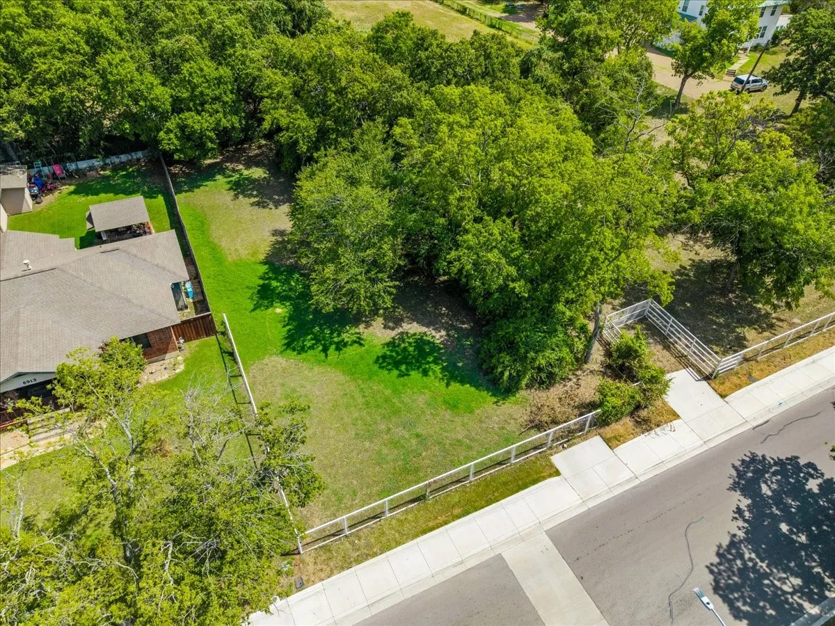 Unimproved Land For Sale in Tarrant County , 6900 Craig Street, Fort Worth, Texas 76112, 0, 0, Garage spaces, 0 Sqft, built in 1900, mls#21346871, Real Estate Agent in Fort Worth, Homes For Sale in Tarrant county, Homes For Sale in Fort Worth, Realtor in Fort Worth Texas, Real Estate Brokerage Independent Realty Texas, Luminita Cordes Realtor