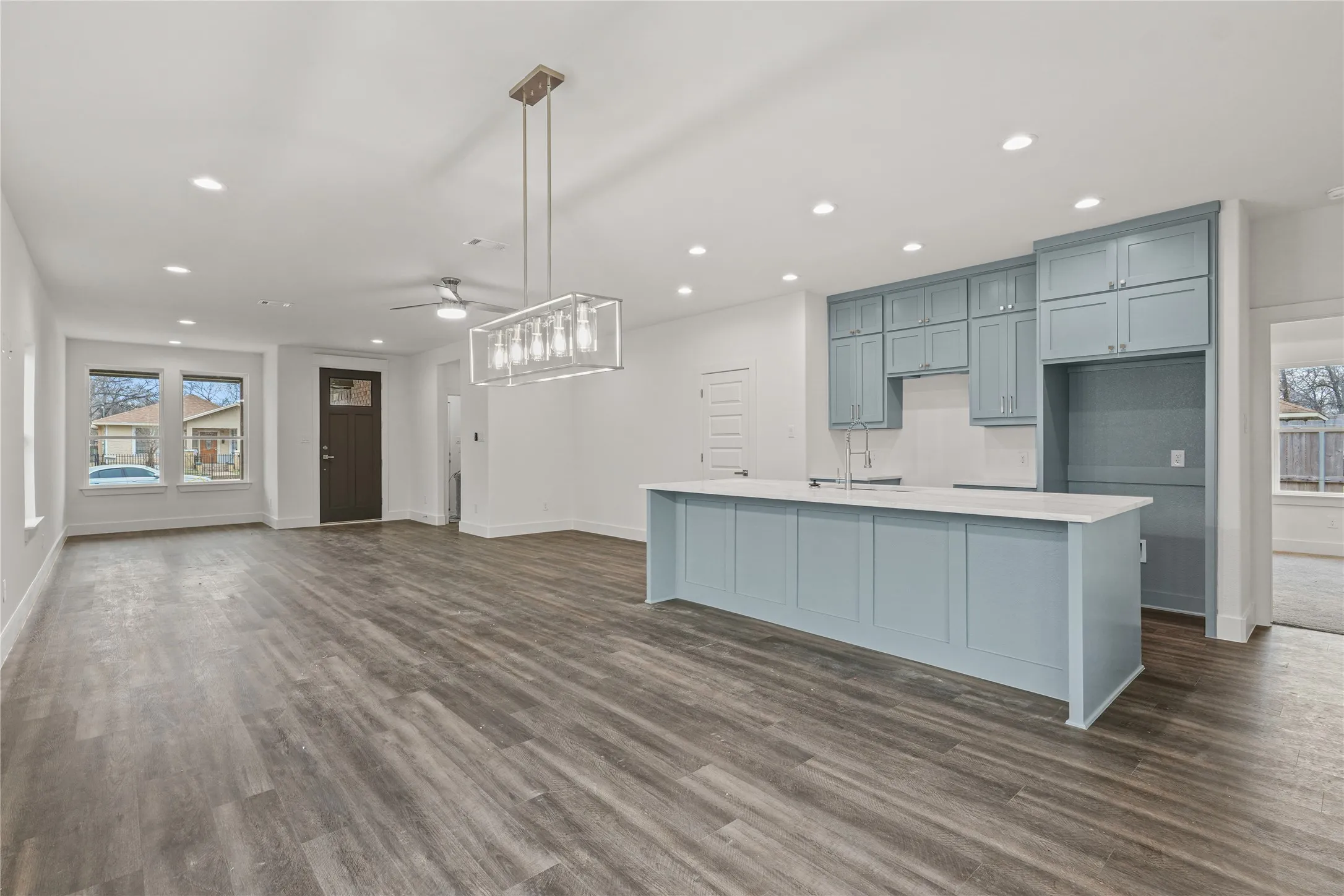 Single Family Residence For Sale in Dallas County , 3335 Spring Avenue, Dallas, Texas 75215, 3 Bedrooms, 2 Bathrooms, 2 Garage spaces, 2,215 Sqft, built in 2026, Price $325,000, mls#21346956, Real Estate Agent in Dallas, Homes For Sale in Dallas county, Homes For Sale in Dallas, Realtor in Dallas Texas, Real Estate Brokerage Independent Realty Texas, Luminita Cordes Realtor