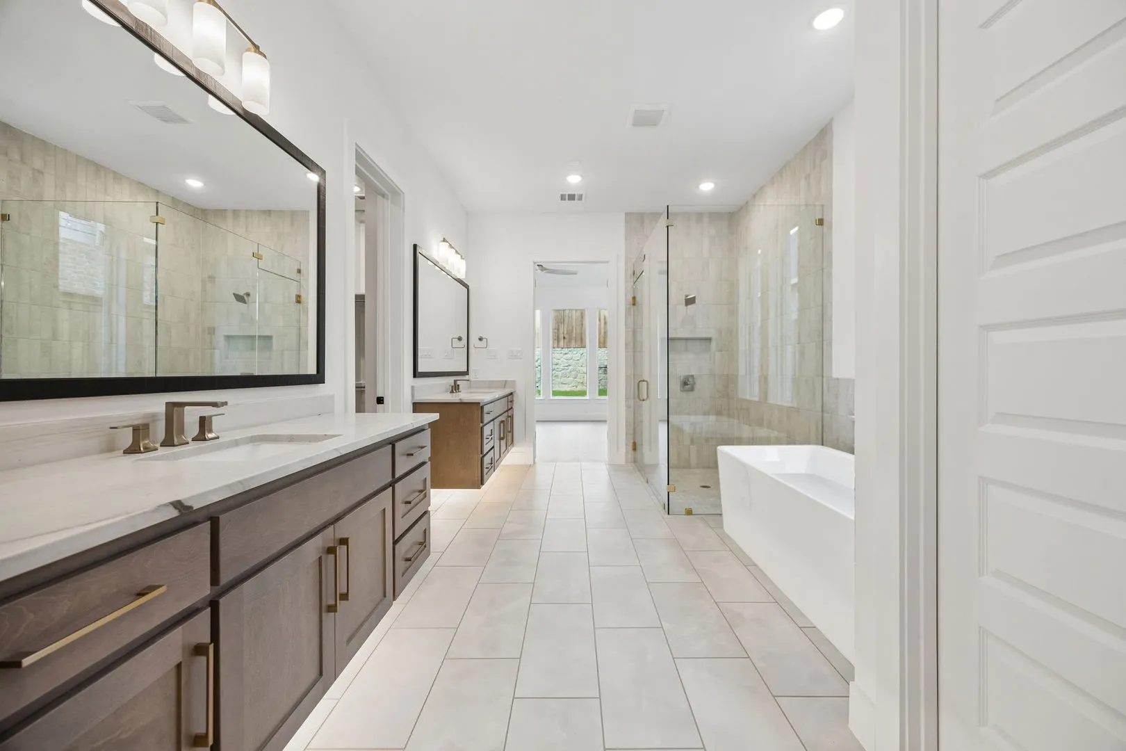 20-251Orion_025