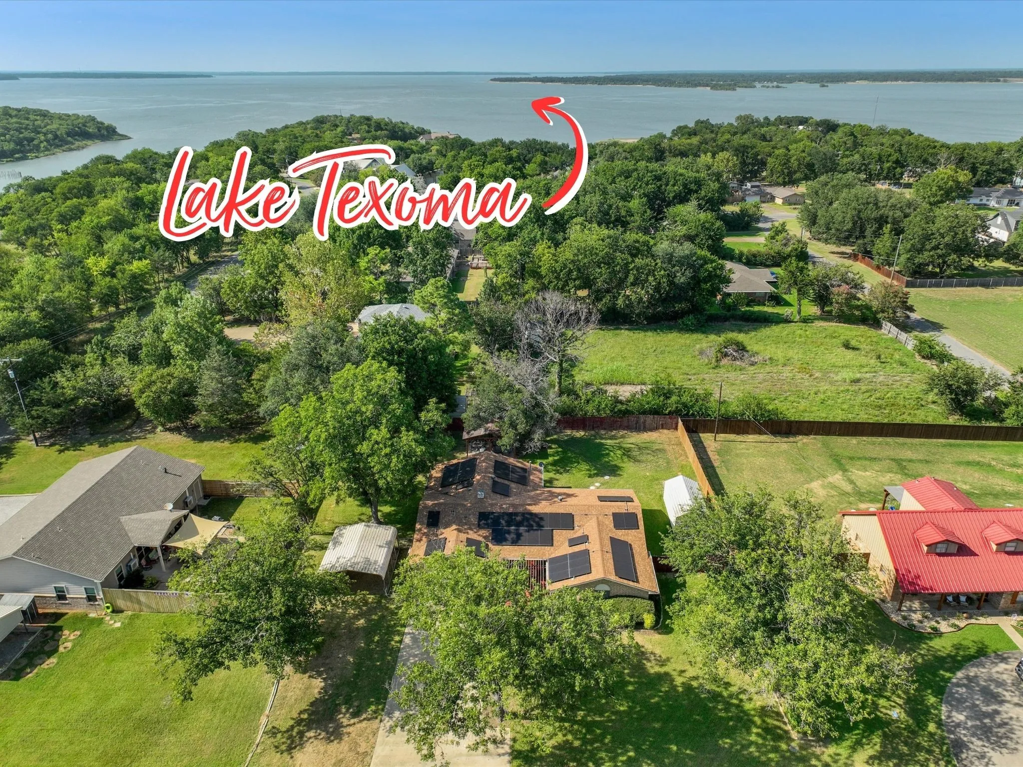 Single Family Residence For Sale in Grayson County , 233 Randell Terrace Drive, Denison, Texas 75020, 3 Bedroom, 2 Bathroom, 2 Garage spaces, 1,834 Sqft, built in 1964, mls#21338925, Real Estate Agent in Denison, Homes For Sale in Grayson county, Homes For Sale in Denison, Realtor in Denison Texas, Real Estate Brokerage Independent Realty Texas, Luminita Cordes Realtor