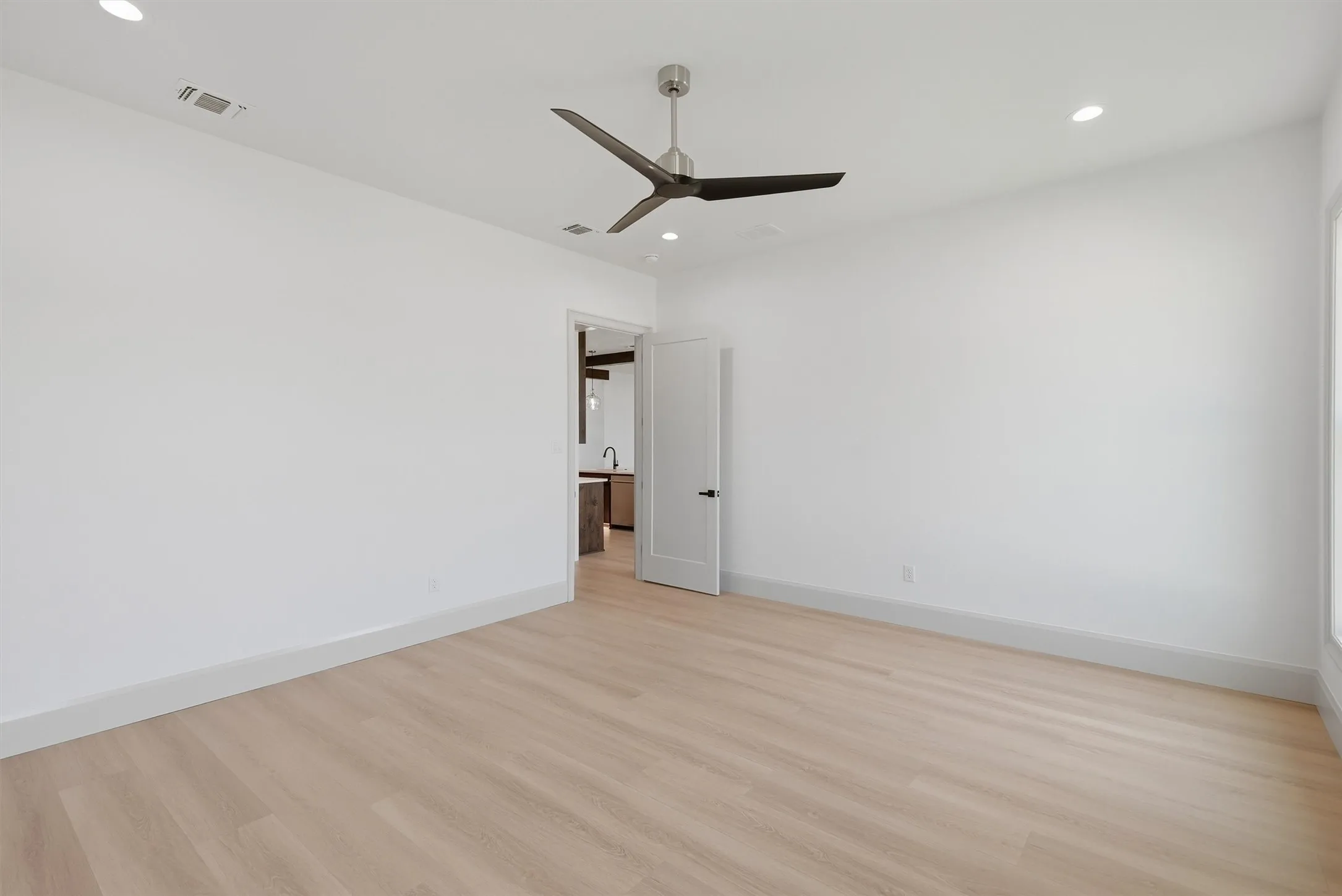 Single Family Residence For Sale in Parker County , 2073 Preserve Trail, Weatherford, Texas 76087, 4 Bedroom, 3 Bathroom, 3 Garage spaces, 2,910 Sqft, built in 2026, mls#21346574, Real Estate Agent in Weatherford, Homes For Sale in Parker county, Homes For Sale in Weatherford, Realtor in Weatherford Texas, Real Estate Brokerage Independent Realty Texas, Luminita Cordes Realtor