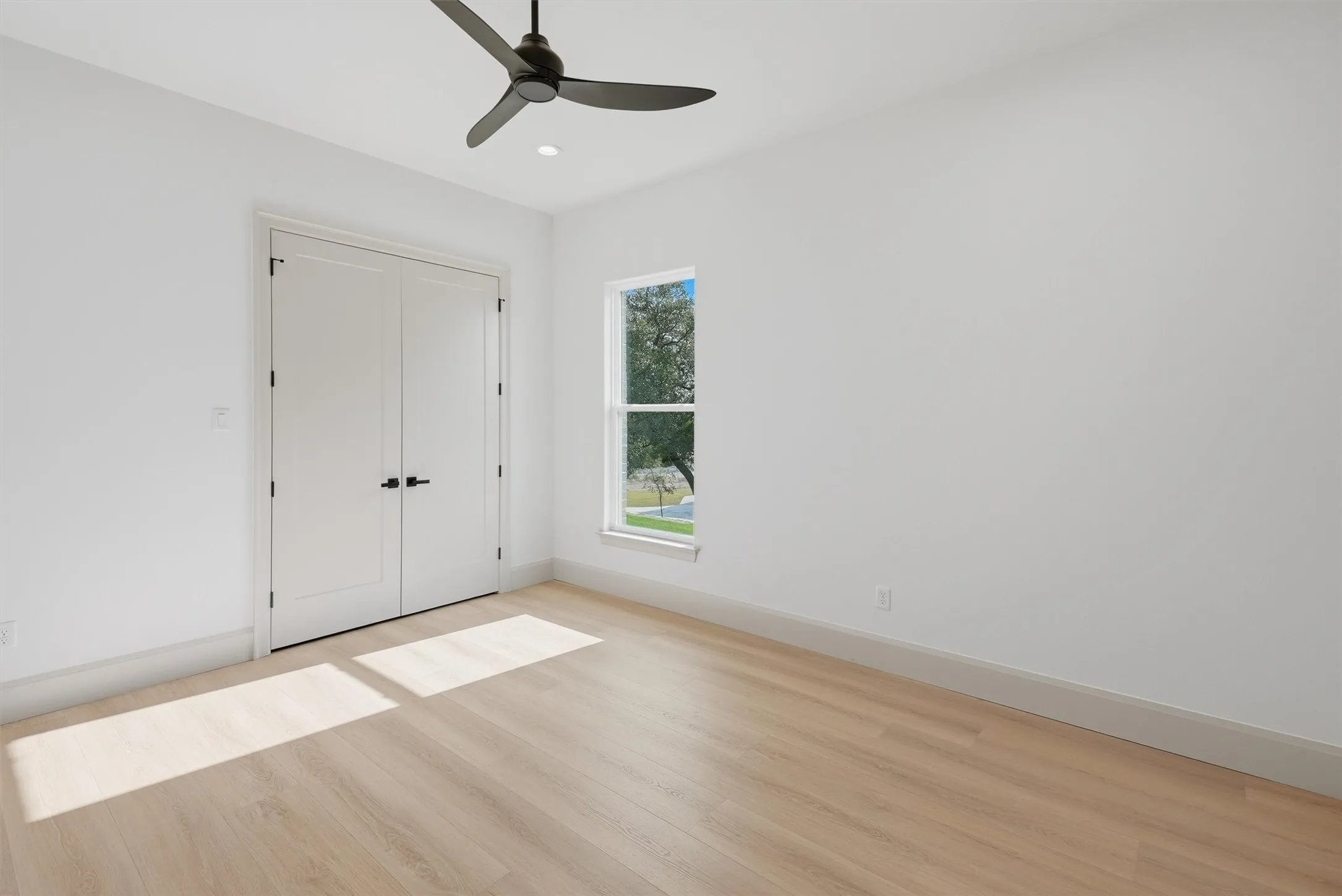 Single Family Residence For Sale in Parker County , 2073 Preserve Trail, Weatherford, Texas 76087, 4 Bedroom, 3 Bathroom, 3 Garage spaces, 2,910 Sqft, built in 2026, mls#21346574, Real Estate Agent in Weatherford, Homes For Sale in Parker county, Homes For Sale in Weatherford, Realtor in Weatherford Texas, Real Estate Brokerage Independent Realty Texas, Luminita Cordes Realtor
