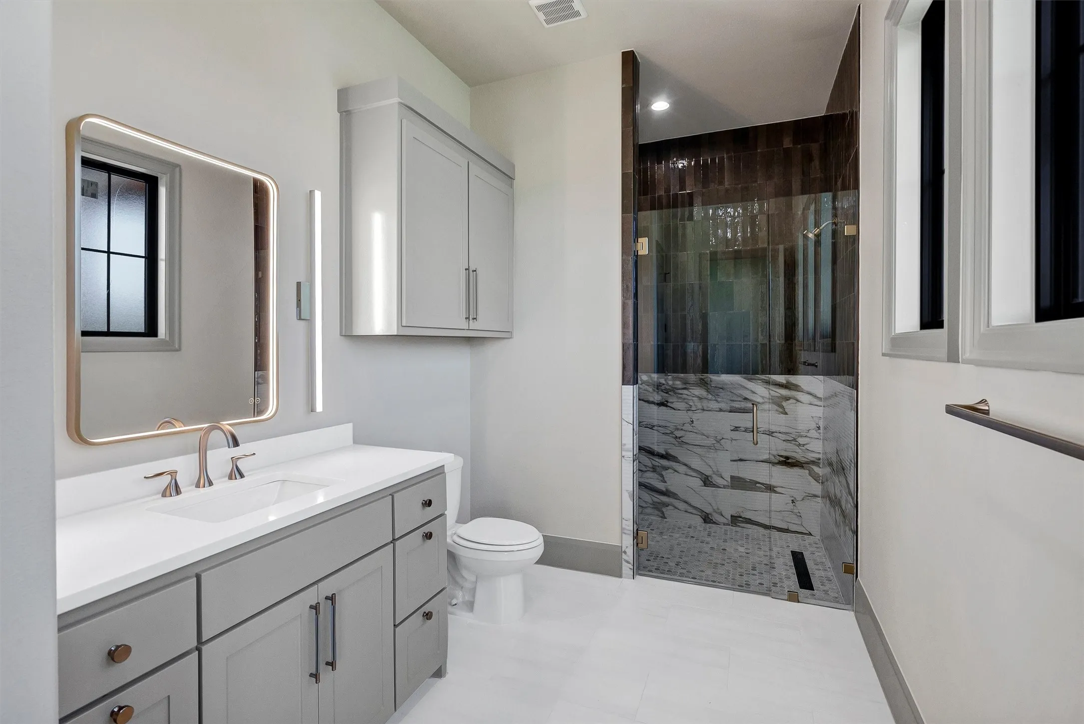 Single Family Residence For Sale in Parker County , 519 Royal Santana Run, Weatherford, Texas 76087, 5 Bedroom, 5 Bathroom, 3 Garage spaces, 4,720 Sqft, built in 2026, mls#21346294, Real Estate Agent in Weatherford, Homes For Sale in Parker county, Homes For Sale in Weatherford, Realtor in Weatherford Texas, Real Estate Brokerage Independent Realty Texas, Luminita Cordes Realtor