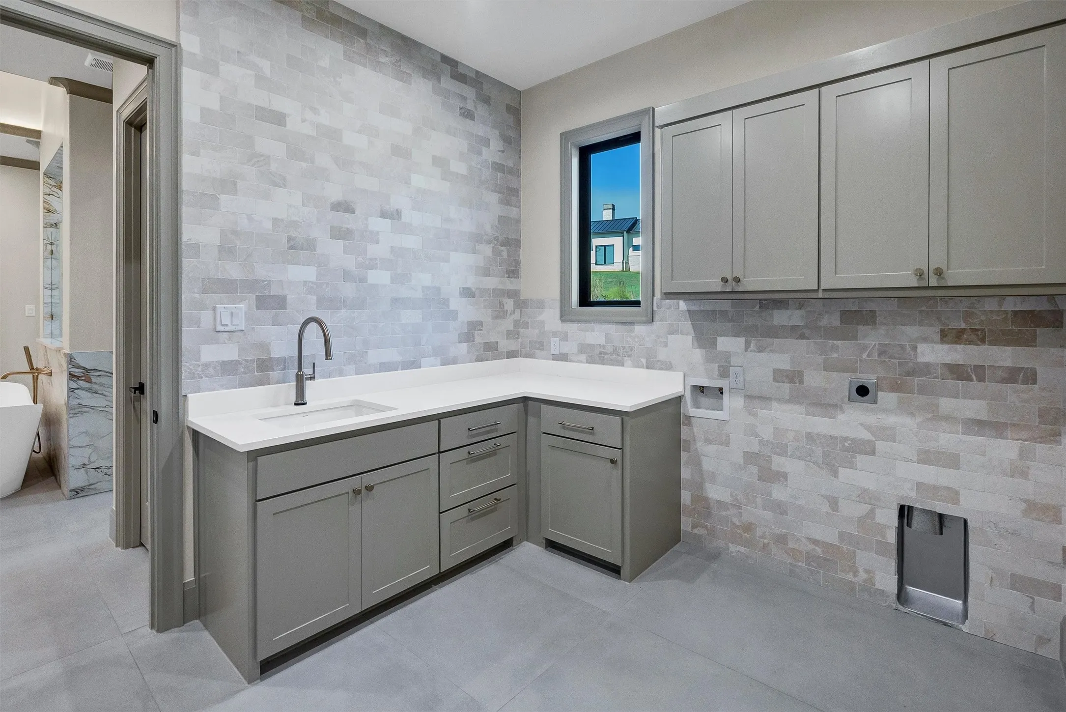 Single Family Residence For Sale in Parker County , 519 Royal Santana Run, Weatherford, Texas 76087, 5 Bedroom, 5 Bathroom, 3 Garage spaces, 4,720 Sqft, built in 2026, mls#21346294, Real Estate Agent in Weatherford, Homes For Sale in Parker county, Homes For Sale in Weatherford, Realtor in Weatherford Texas, Real Estate Brokerage Independent Realty Texas, Luminita Cordes Realtor