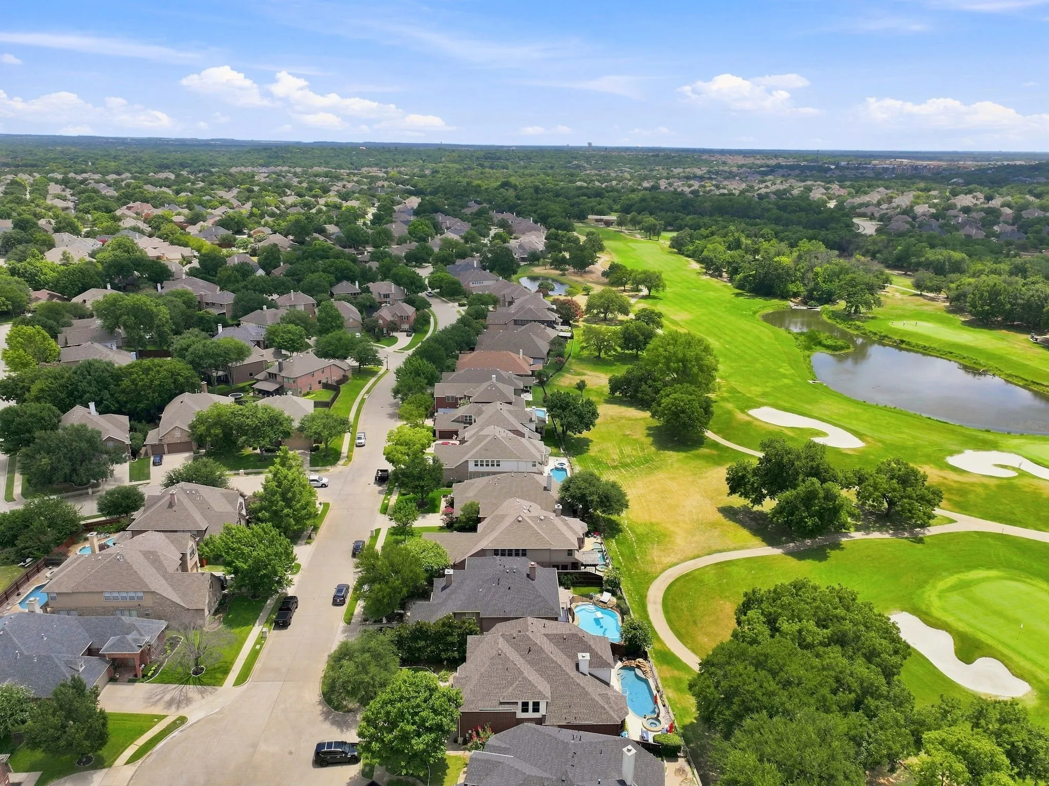 Single Family Residence For Sale in Tarrant County , 2104 Watercrest Court, Keller, Texas 76248, 5 Bedroom, 4 Bathroom, 2 Garage spaces, 3,252 Sqft, built in 2000, mls#21338341, Real Estate Agent in Keller, Homes For Sale in Tarrant county, Homes For Sale in Keller, Realtor in Keller Texas, Real Estate Brokerage Independent Realty Texas, Luminita Cordes Realtor