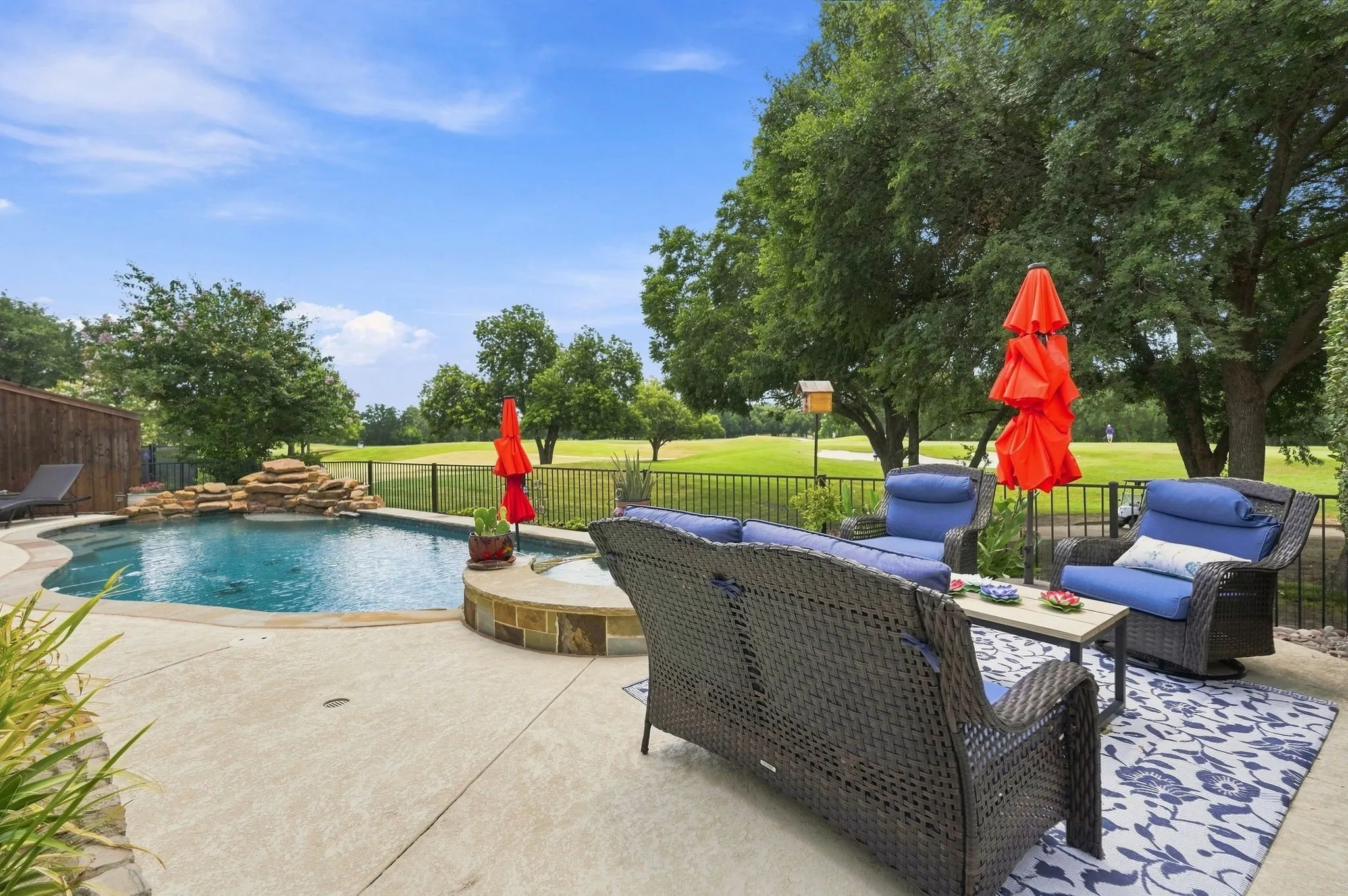 Single Family Residence For Sale in Tarrant County , 2104 Watercrest Court, Keller, Texas 76248, 5 Bedroom, 4 Bathroom, 2 Garage spaces, 3,252 Sqft, built in 2000, mls#21338341, Real Estate Agent in Keller, Homes For Sale in Tarrant county, Homes For Sale in Keller, Realtor in Keller Texas, Real Estate Brokerage Independent Realty Texas, Luminita Cordes Realtor