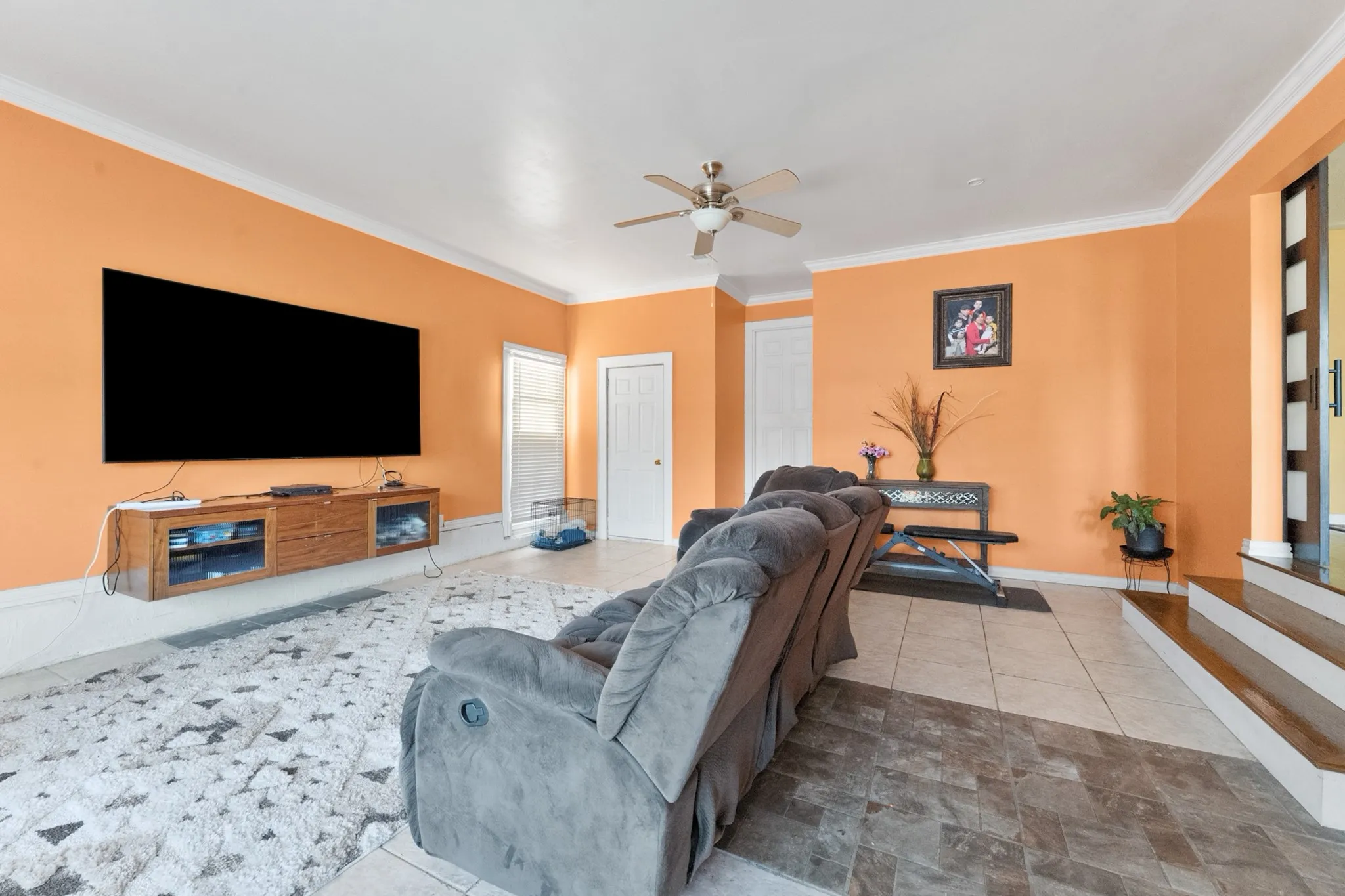 Single Family Residence For Sale in Dallas County , 2439 Inadale Avenue, Dallas, Texas 75228, 4 Bedroom, 3 Bathroom, Garage spaces, 2,093 Sqft, built in 1957, mls#21343522, Real Estate Agent in Dallas, Homes For Sale in Dallas county, Homes For Sale in Dallas, Realtor in Dallas Texas, Real Estate Brokerage Independent Realty Texas, Luminita Cordes Realtor