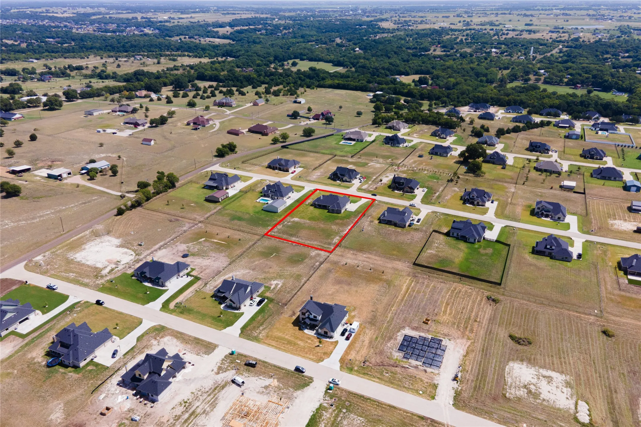 Single Family Residence For Sale in Ellis County , 430 Solo Ridge Drive, Waxahachie, Texas 75167, 4 Bedrooms, 3 Bathrooms, 3 Garage spaces, 2,901 Sqft, built in 2024, Price $579,500, mls#21344242, Real Estate Agent in Waxahachie, Homes For Sale in Ellis county, Homes For Sale in Waxahachie, Realtor in Waxahachie Texas, Real Estate Brokerage Independent Realty Texas, Luminita Cordes Realtor
