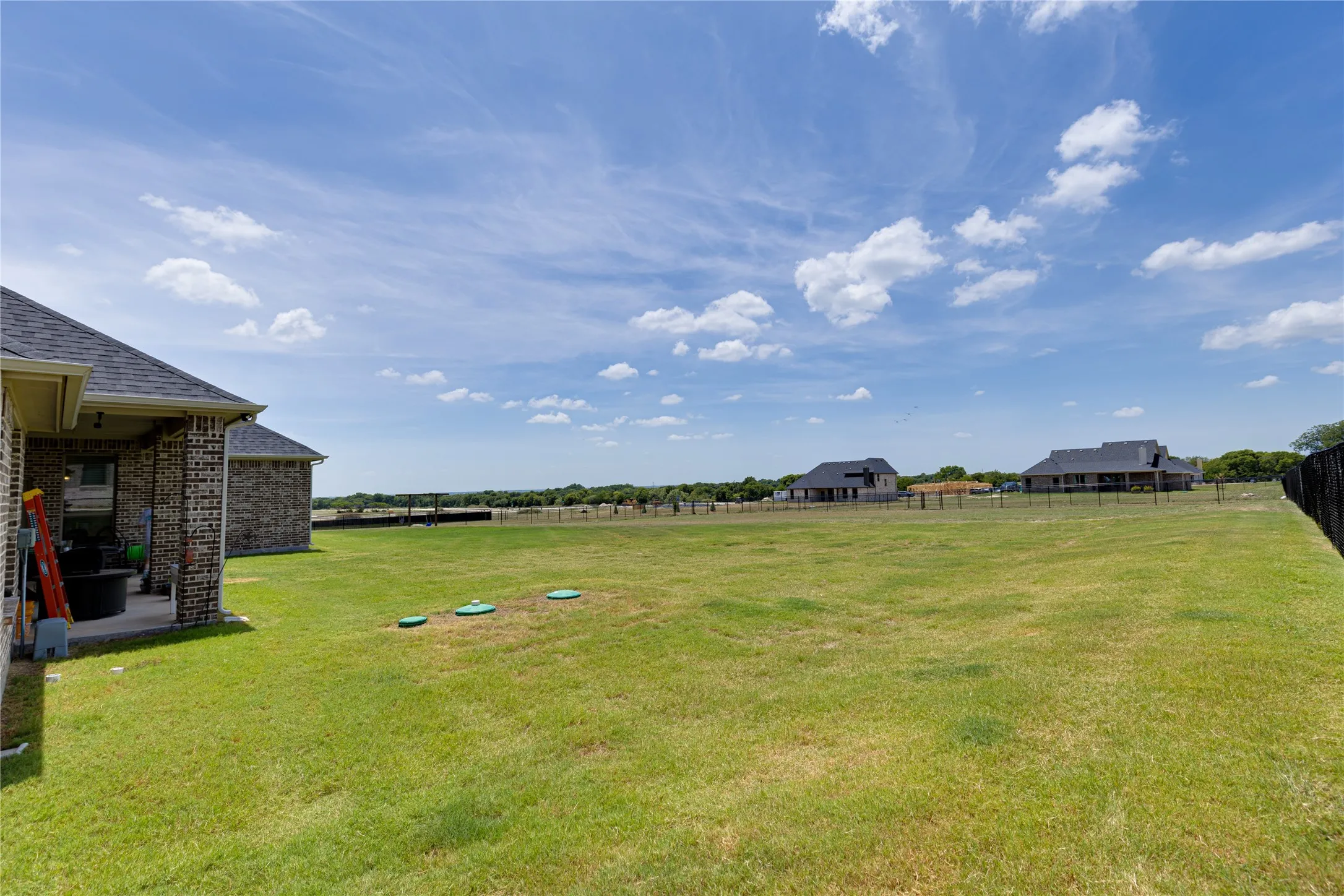Single Family Residence For Sale in Ellis County , 430 Solo Ridge Drive, Waxahachie, Texas 75167, 4 Bedrooms, 3 Bathrooms, 3 Garage spaces, 2,901 Sqft, built in 2024, Price $579,500, mls#21344242, Real Estate Agent in Waxahachie, Homes For Sale in Ellis county, Homes For Sale in Waxahachie, Realtor in Waxahachie Texas, Real Estate Brokerage Independent Realty Texas, Luminita Cordes Realtor