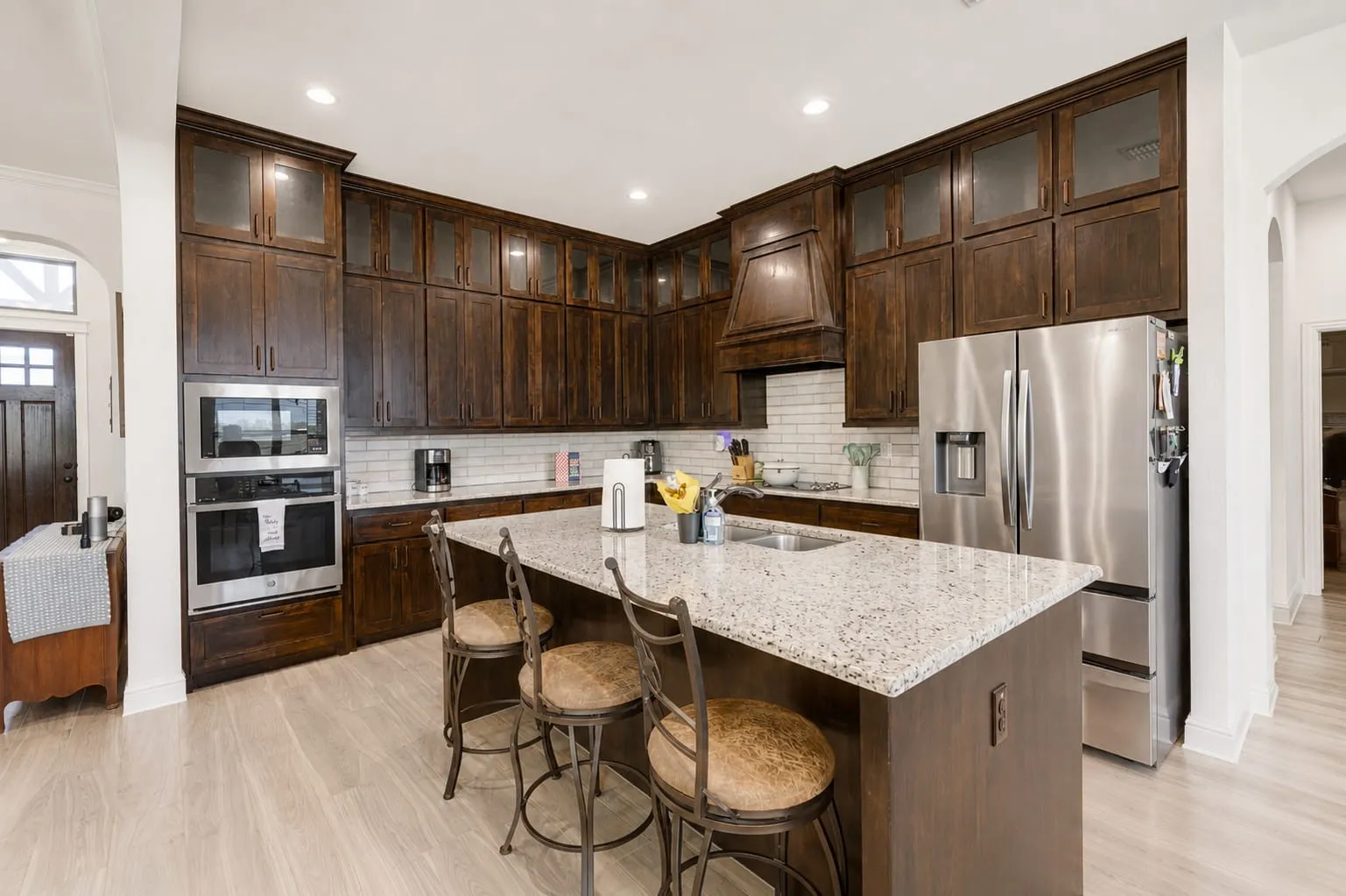 Single Family Residence For Sale in Ellis County , 430 Solo Ridge Drive, Waxahachie, Texas 75167, 4 Bedrooms, 3 Bathrooms, 3 Garage spaces, 2,901 Sqft, built in 2024, Price $579,500, mls#21344242, Real Estate Agent in Waxahachie, Homes For Sale in Ellis county, Homes For Sale in Waxahachie, Realtor in Waxahachie Texas, Real Estate Brokerage Independent Realty Texas, Luminita Cordes Realtor