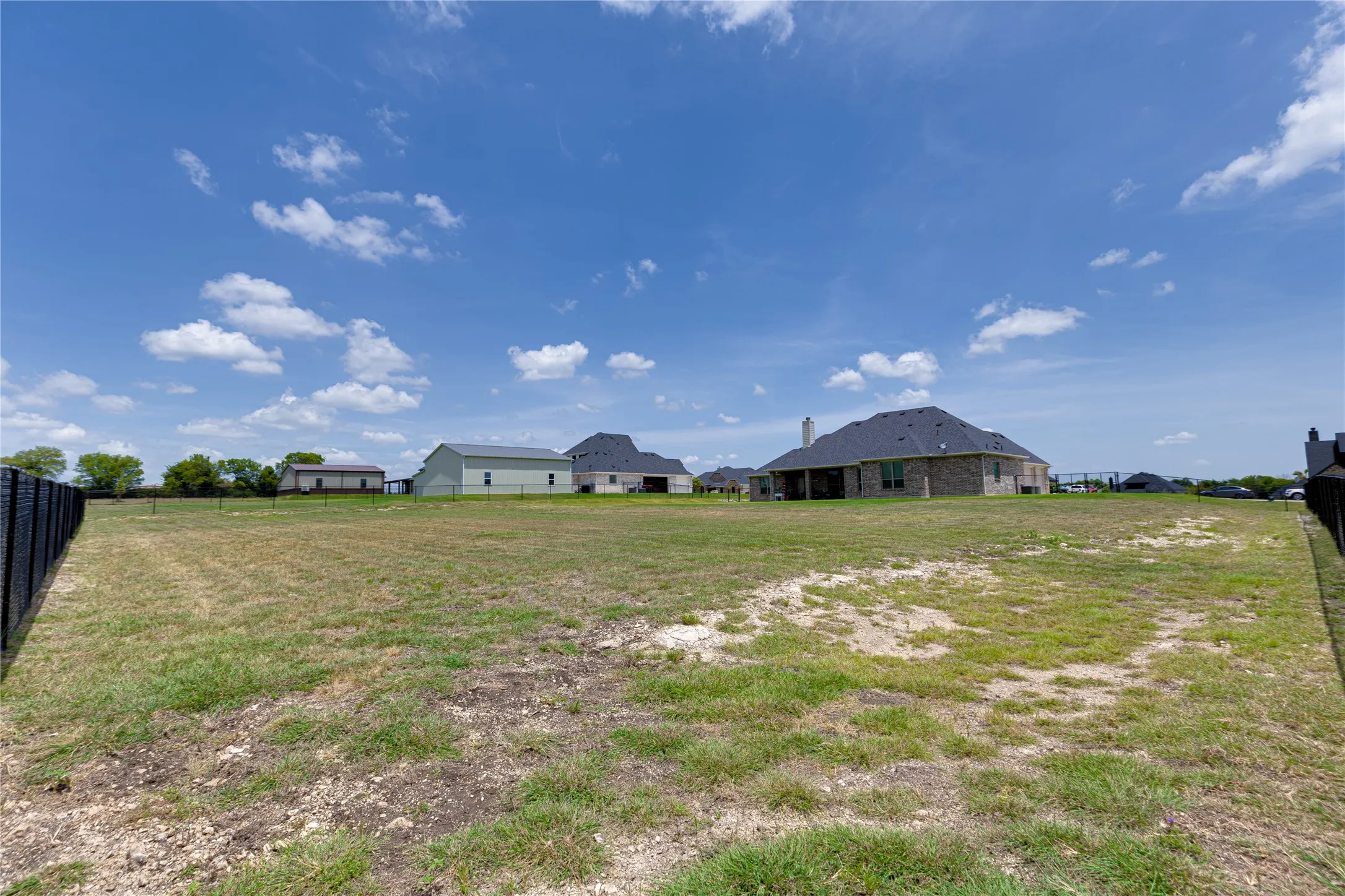 Single Family Residence For Sale in Ellis County , 430 Solo Ridge Drive, Waxahachie, Texas 75167, 4 Bedrooms, 3 Bathrooms, 3 Garage spaces, 2,901 Sqft, built in 2024, Price $579,500, mls#21344242, Real Estate Agent in Waxahachie, Homes For Sale in Ellis county, Homes For Sale in Waxahachie, Realtor in Waxahachie Texas, Real Estate Brokerage Independent Realty Texas, Luminita Cordes Realtor