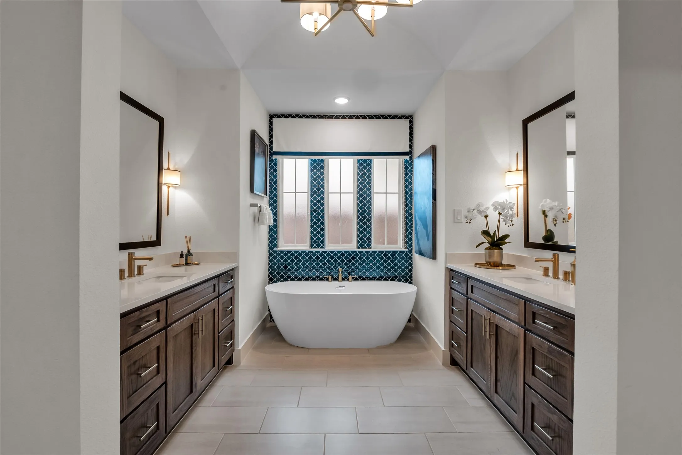Single Family Residence For Rent in Collin County , 3804 Outpost Trail, Mc Kinney, Texas 75071, 4 Bedroom, 4 Bathroom, 3 Garage spaces, 4,047 Sqft, built in 2023, mls#21346362, Real Estate Agent in Mc Kinney, Homes For Rent in Collin county, Homes For Rent in Mc Kinney, Realtor in Mc Kinney Texas, Real Estate Brokerage Independent Realty Texas, Luminita Cordes Realtor