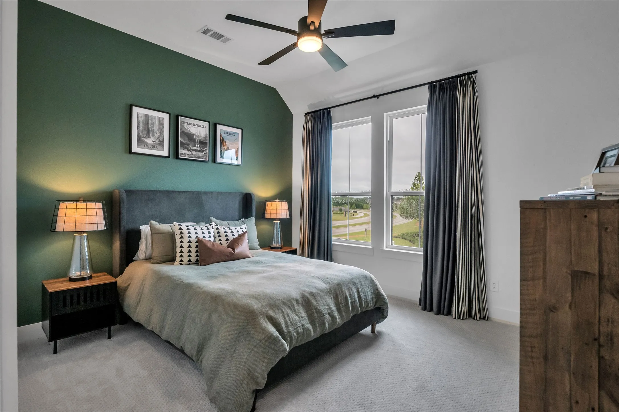 Single Family Residence For Rent in Collin County , 3804 Outpost Trail, Mc Kinney, Texas 75071, 4 Bedroom, 4 Bathroom, 3 Garage spaces, 4,047 Sqft, built in 2023, mls#21346362, Real Estate Agent in Mc Kinney, Homes For Rent in Collin county, Homes For Rent in Mc Kinney, Realtor in Mc Kinney Texas, Real Estate Brokerage Independent Realty Texas, Luminita Cordes Realtor
