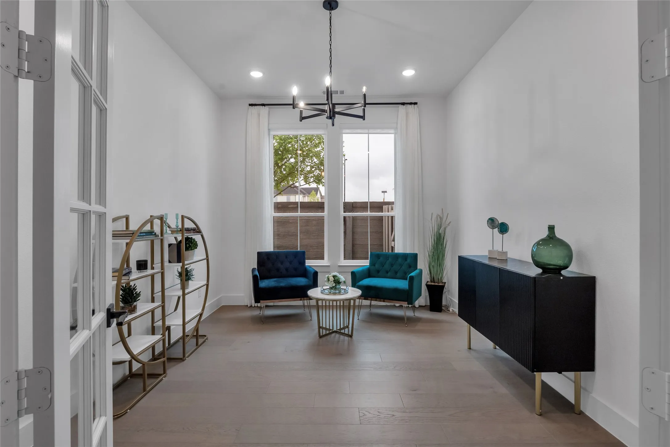 Single Family Residence For Rent in Collin County , 3804 Outpost Trail, Mc Kinney, Texas 75071, 4 Bedroom, 4 Bathroom, 3 Garage spaces, 4,047 Sqft, built in 2023, mls#21346362, Real Estate Agent in Mc Kinney, Homes For Rent in Collin county, Homes For Rent in Mc Kinney, Realtor in Mc Kinney Texas, Real Estate Brokerage Independent Realty Texas, Luminita Cordes Realtor