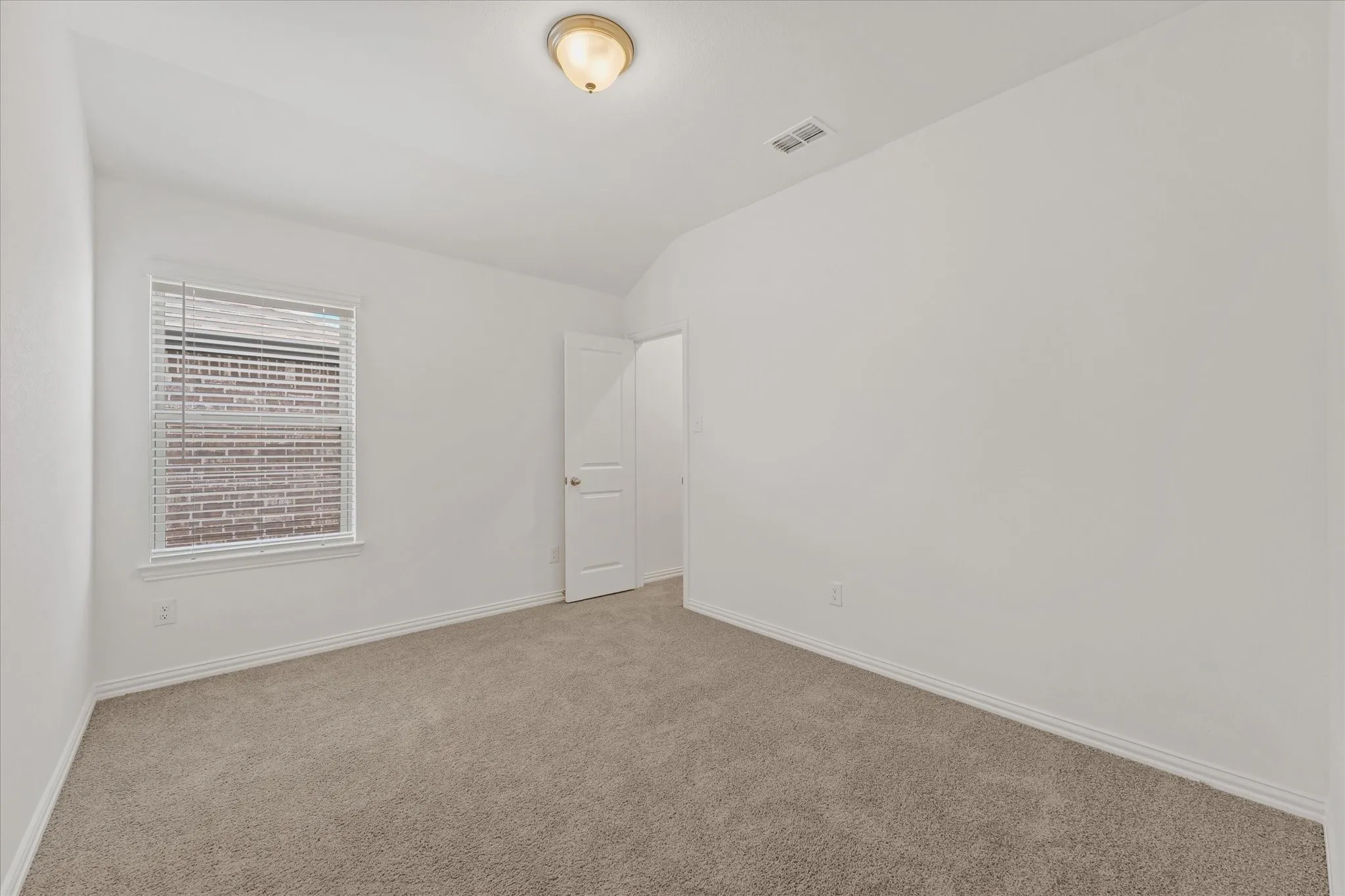 Single Family Residence For Sale in Hunt County , 1721 Rushpea, Royse City, Texas 75189, 4 Bedroom, 3 Bathroom, 2 Garage spaces, 2,605 Sqft, built in 2025, mls#21347024, Real Estate Agent in Royse City, Homes For Sale in Hunt county, Homes For Sale in Royse City, Realtor in Royse City Texas, Real Estate Brokerage Independent Realty Texas, Luminita Cordes Realtor