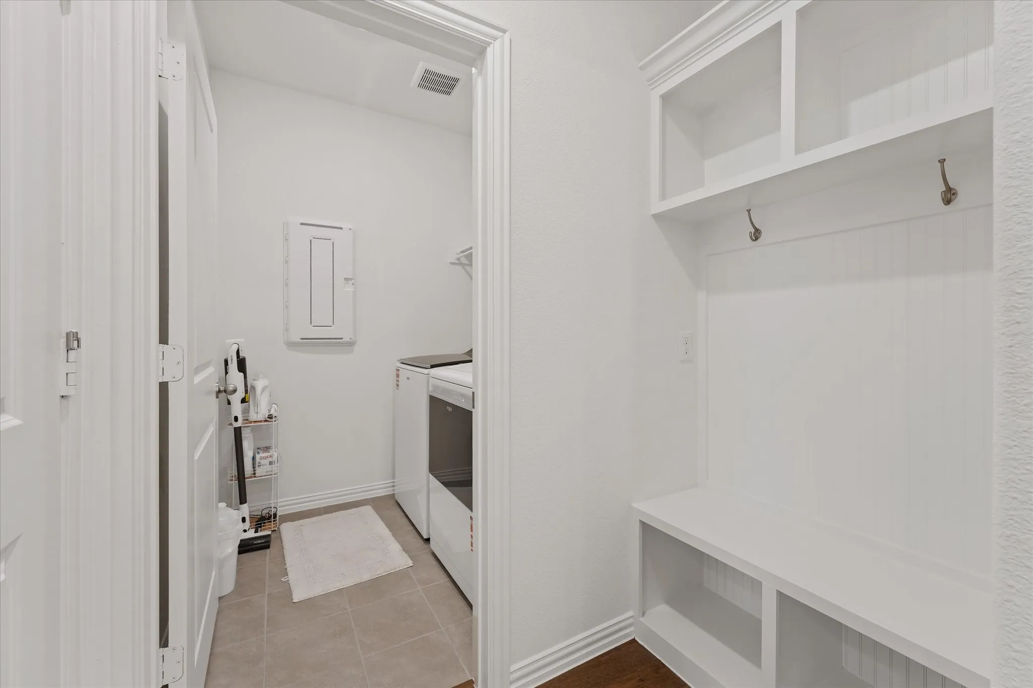 Single Family Residence For Sale in Hunt County , 1721 Rushpea, Royse City, Texas 75189, 4 Bedroom, 3 Bathroom, 2 Garage spaces, 2,605 Sqft, built in 2025, mls#21347024, Real Estate Agent in Royse City, Homes For Sale in Hunt county, Homes For Sale in Royse City, Realtor in Royse City Texas, Real Estate Brokerage Independent Realty Texas, Luminita Cordes Realtor