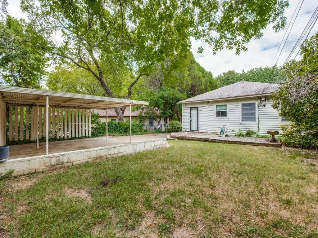 Single Family Residence For Sale in Dallas County , 9543 Peninsula Drive, Dallas, Texas 75218, 2 Bedroom, 1 Bathroom, Garage spaces, 1,141 Sqft, built in 1947, mls#21344554, Real Estate Agent in Dallas, Homes For Sale in Dallas county, Homes For Sale in Dallas, Realtor in Dallas Texas, Real Estate Brokerage Independent Realty Texas, Luminita Cordes Realtor