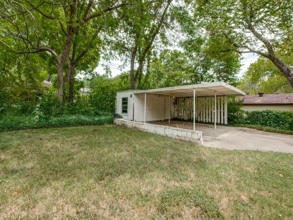 Single Family Residence For Sale in Dallas County , 9543 Peninsula Drive, Dallas, Texas 75218, 2 Bedroom, 1 Bathroom, Garage spaces, 1,141 Sqft, built in 1947, mls#21344554, Real Estate Agent in Dallas, Homes For Sale in Dallas county, Homes For Sale in Dallas, Realtor in Dallas Texas, Real Estate Brokerage Independent Realty Texas, Luminita Cordes Realtor