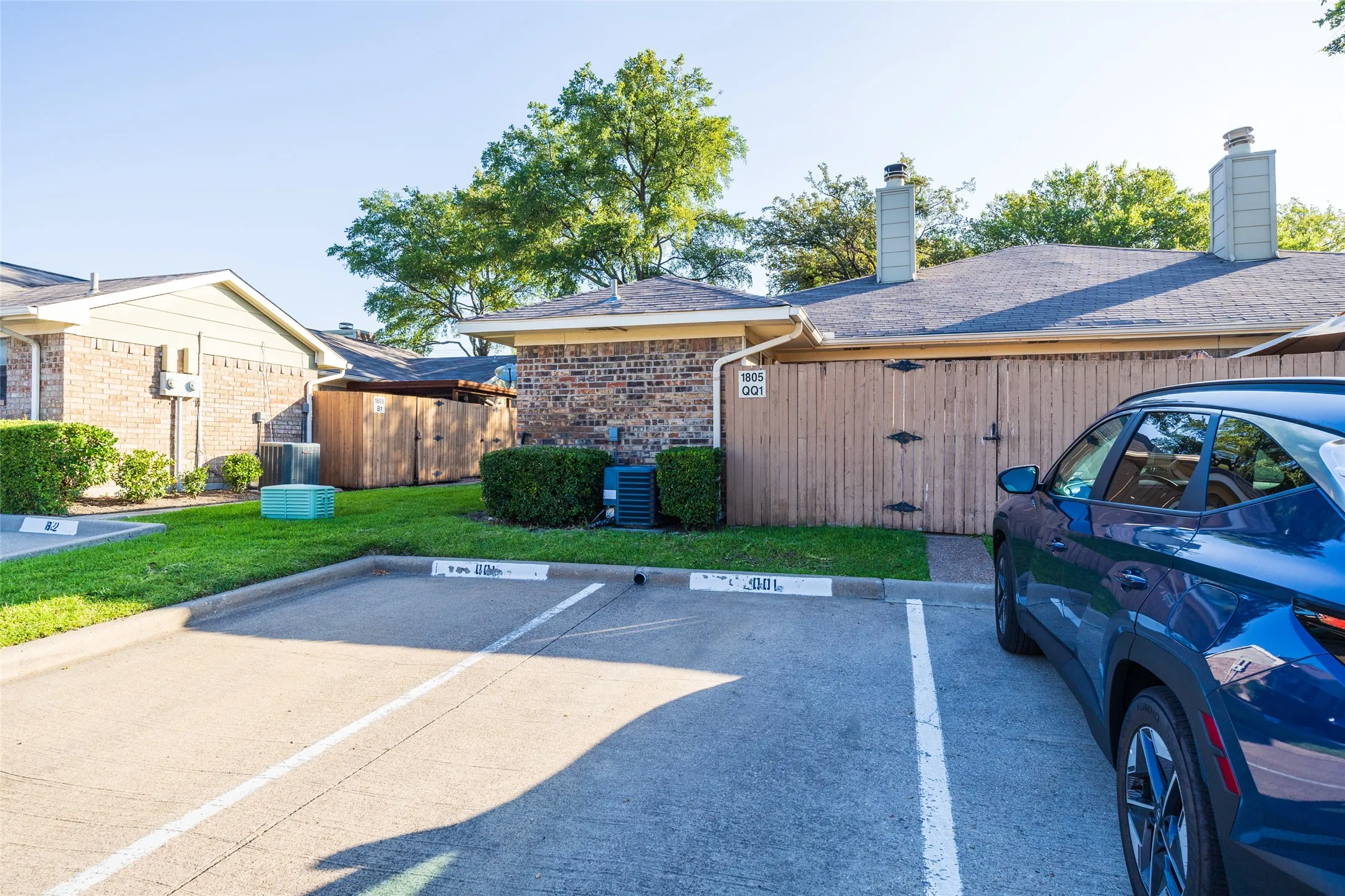 Condominium For Rent in Collin County , 1805 Spring Creek Parkway QQ1, Plano, Texas 75023, 3 Bedroom, 2 Bathroom, Garage spaces, 1,088 Sqft, built in 1982, mls#21346836, Real Estate Agent in Plano, Homes For Rent in Collin county, Homes For Rent in Plano, Realtor in Plano Texas, Real Estate Brokerage Independent Realty Texas, Luminita Cordes Realtor