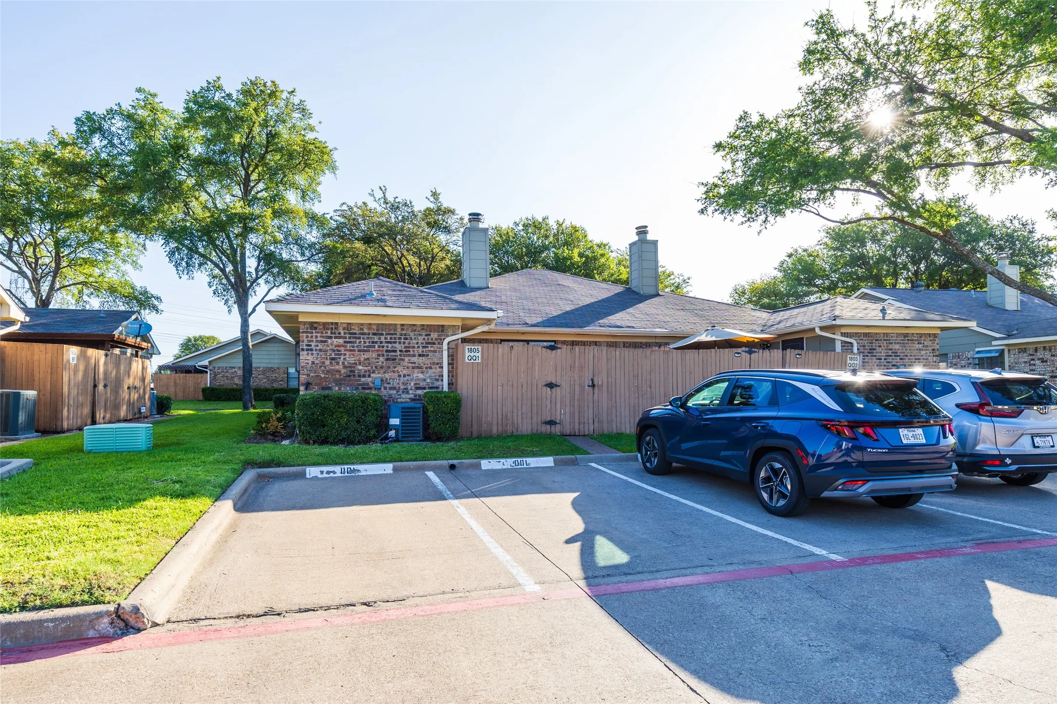 Condominium For Rent in Collin County , 1805 Spring Creek Parkway QQ1, Plano, Texas 75023, 3 Bedroom, 2 Bathroom, Garage spaces, 1,088 Sqft, built in 1982, mls#21346836, Real Estate Agent in Plano, Homes For Rent in Collin county, Homes For Rent in Plano, Realtor in Plano Texas, Real Estate Brokerage Independent Realty Texas, Luminita Cordes Realtor
