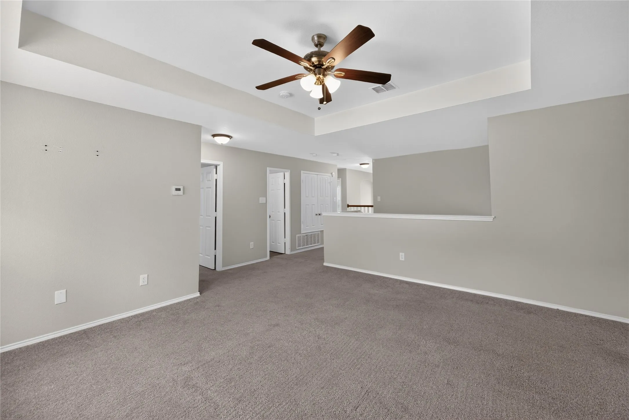 Single Family Residence For Sale in Tarrant County , 720 Big Horn Trail, Crowley, Texas 76036, 4 Bedroom, 4 Bathroom, 2 Garage spaces, 3,411 Sqft, built in 2002, mls#21347035, Real Estate Agent in Crowley, Homes For Sale in Tarrant county, Homes For Sale in Crowley, Realtor in Crowley Texas, Real Estate Brokerage Independent Realty Texas, Luminita Cordes Realtor