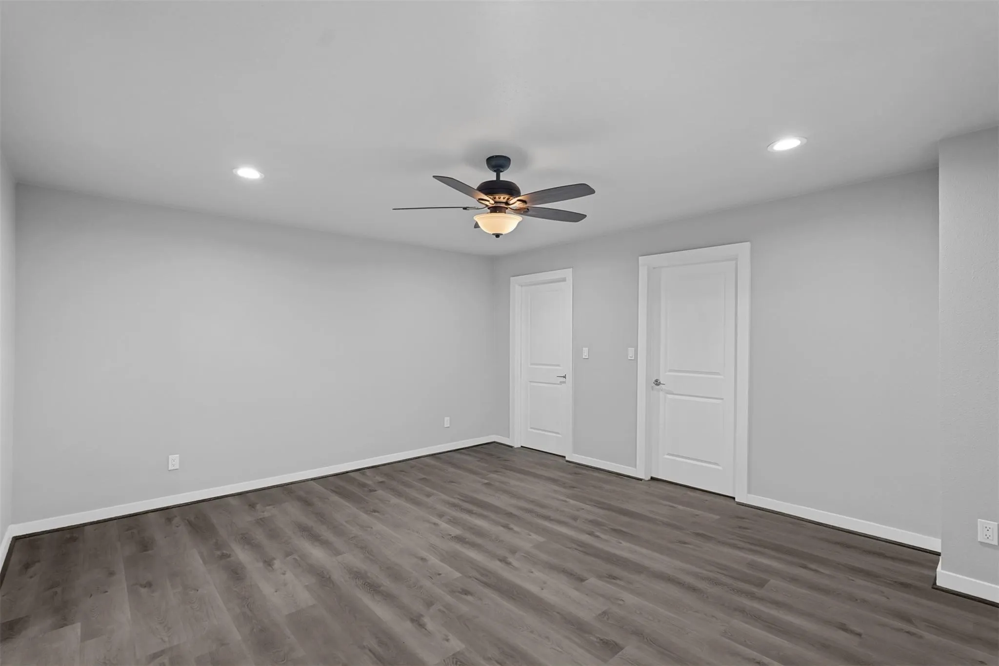 Single Family Residence For Sale in Dallas County , 2805 Sybil Drive, Mesquite, Texas 75149, 4 Bedroom, 2 Bathroom, 2 Garage spaces, 2,484 Sqft, built in 1980, mls#21346200, Real Estate Agent in Mesquite, Homes For Sale in Dallas county, Homes For Sale in Mesquite, Realtor in Mesquite Texas, Real Estate Brokerage Independent Realty Texas, Luminita Cordes Realtor