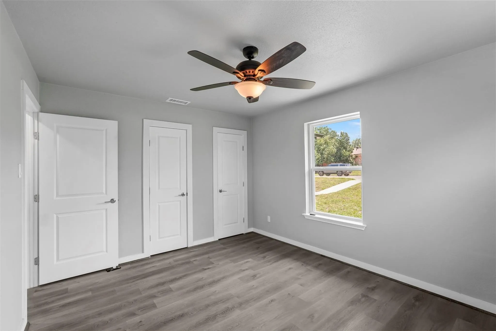 Single Family Residence For Sale in Dallas County , 2805 Sybil Drive, Mesquite, Texas 75149, 4 Bedroom, 2 Bathroom, 2 Garage spaces, 2,484 Sqft, built in 1980, mls#21346200, Real Estate Agent in Mesquite, Homes For Sale in Dallas county, Homes For Sale in Mesquite, Realtor in Mesquite Texas, Real Estate Brokerage Independent Realty Texas, Luminita Cordes Realtor
