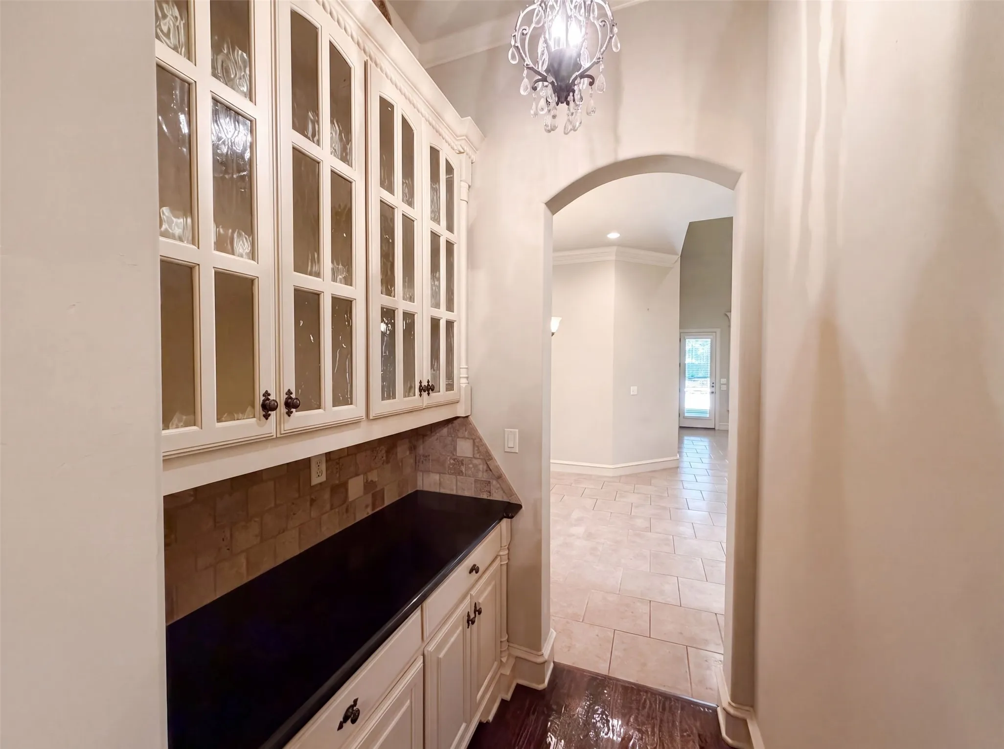 Single Family Residence For Sale in Tarrant County , 6113 Rock Dove Circle, Colleyville, Texas 76034, 3 Bedroom, 4 Bathroom, 2 Garage spaces, 3,721 Sqft, built in 2008, mls#21347036, Real Estate Agent in Colleyville, Homes For Sale in Tarrant county, Homes For Sale in Colleyville, Realtor in Colleyville Texas, Real Estate Brokerage Independent Realty Texas, Luminita Cordes Realtor