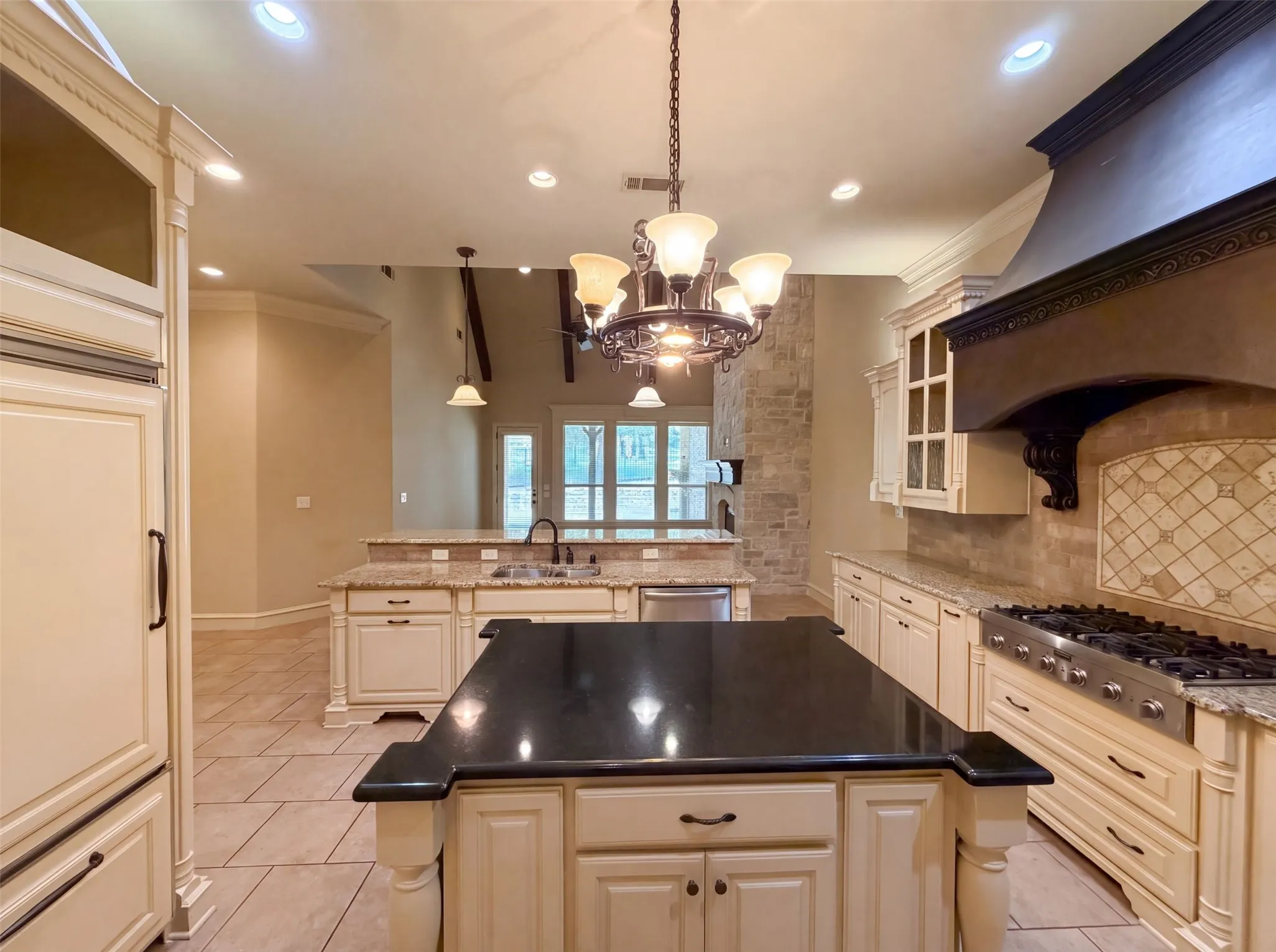 Single Family Residence For Sale in Tarrant County , 6113 Rock Dove Circle, Colleyville, Texas 76034, 3 Bedroom, 4 Bathroom, 2 Garage spaces, 3,721 Sqft, built in 2008, mls#21347036, Real Estate Agent in Colleyville, Homes For Sale in Tarrant county, Homes For Sale in Colleyville, Realtor in Colleyville Texas, Real Estate Brokerage Independent Realty Texas, Luminita Cordes Realtor