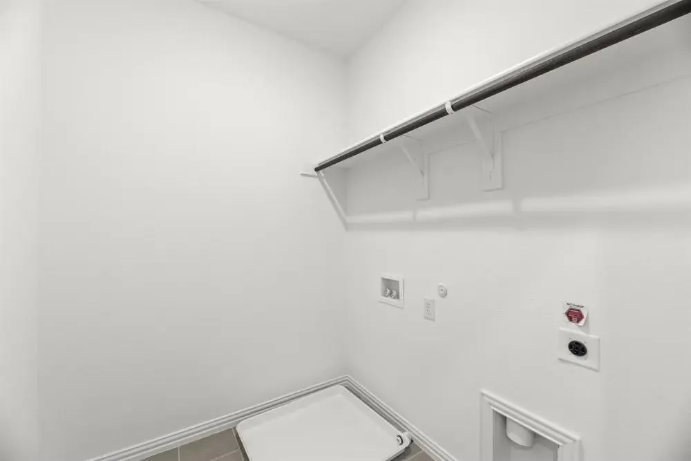 Single Family Residence For Rent in Dallas County , 7557 Laburnam Road, Dallas, Texas 75228, 3 Bedroom, 3 Bathroom, 2 Garage spaces, 1,580 Sqft, built in 2024, mls#21345195, Real Estate Agent in Dallas, Homes For Rent in Dallas county, Homes For Rent in Dallas, Realtor in Dallas Texas, Real Estate Brokerage Independent Realty Texas, Luminita Cordes Realtor