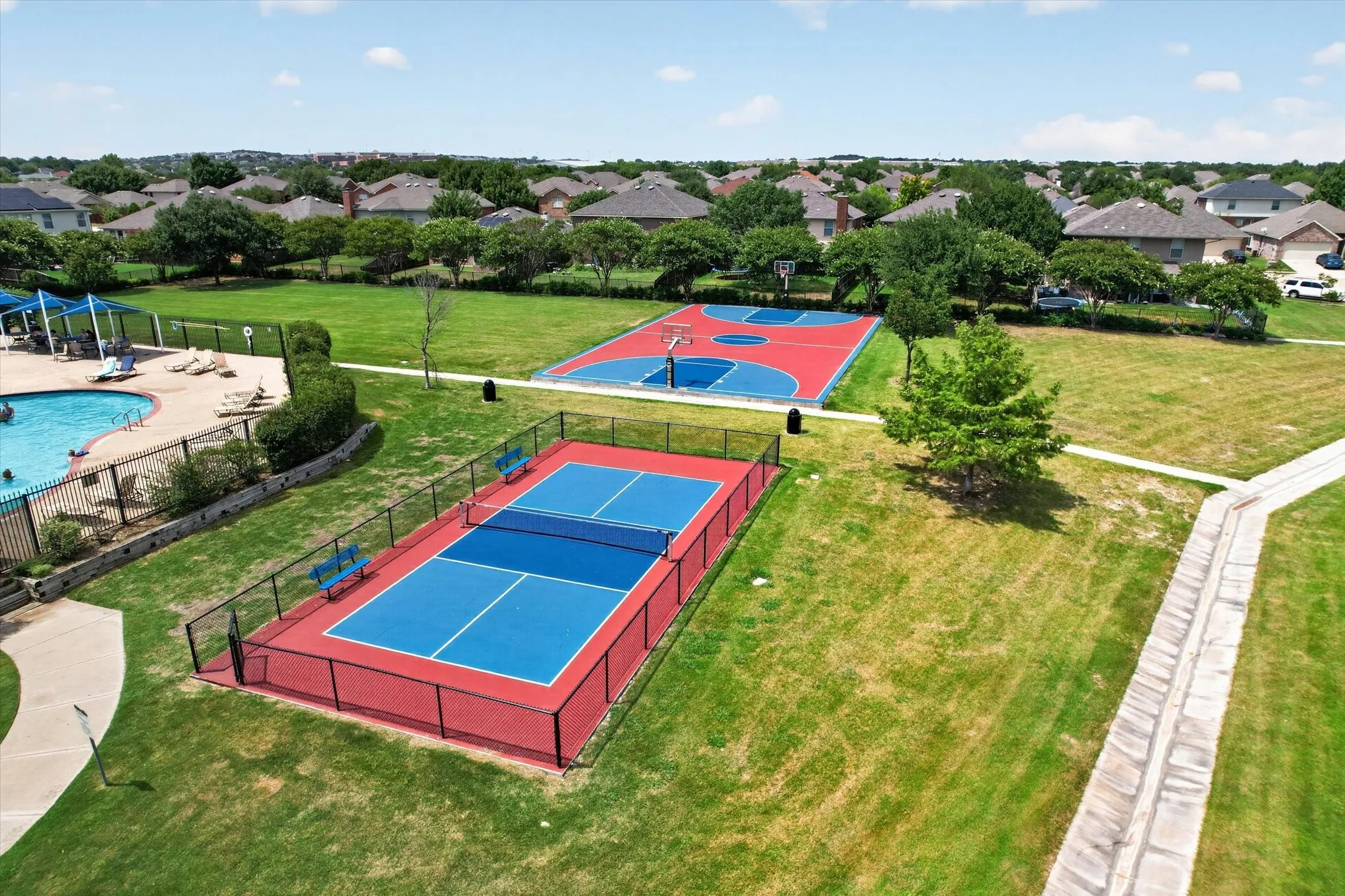 Single Family Residence For Sale in Tarrant County , 9000 Quarry Ridge Trail, Fort Worth, Texas 76244, 4 Bedroom, 2 Bathroom, 2 Garage spaces, 1,572 Sqft, built in 2009, mls#21347044, Real Estate Agent in Fort Worth, Homes For Sale in Tarrant county, Homes For Sale in Fort Worth, Realtor in Fort Worth Texas, Real Estate Brokerage Independent Realty Texas, Luminita Cordes Realtor