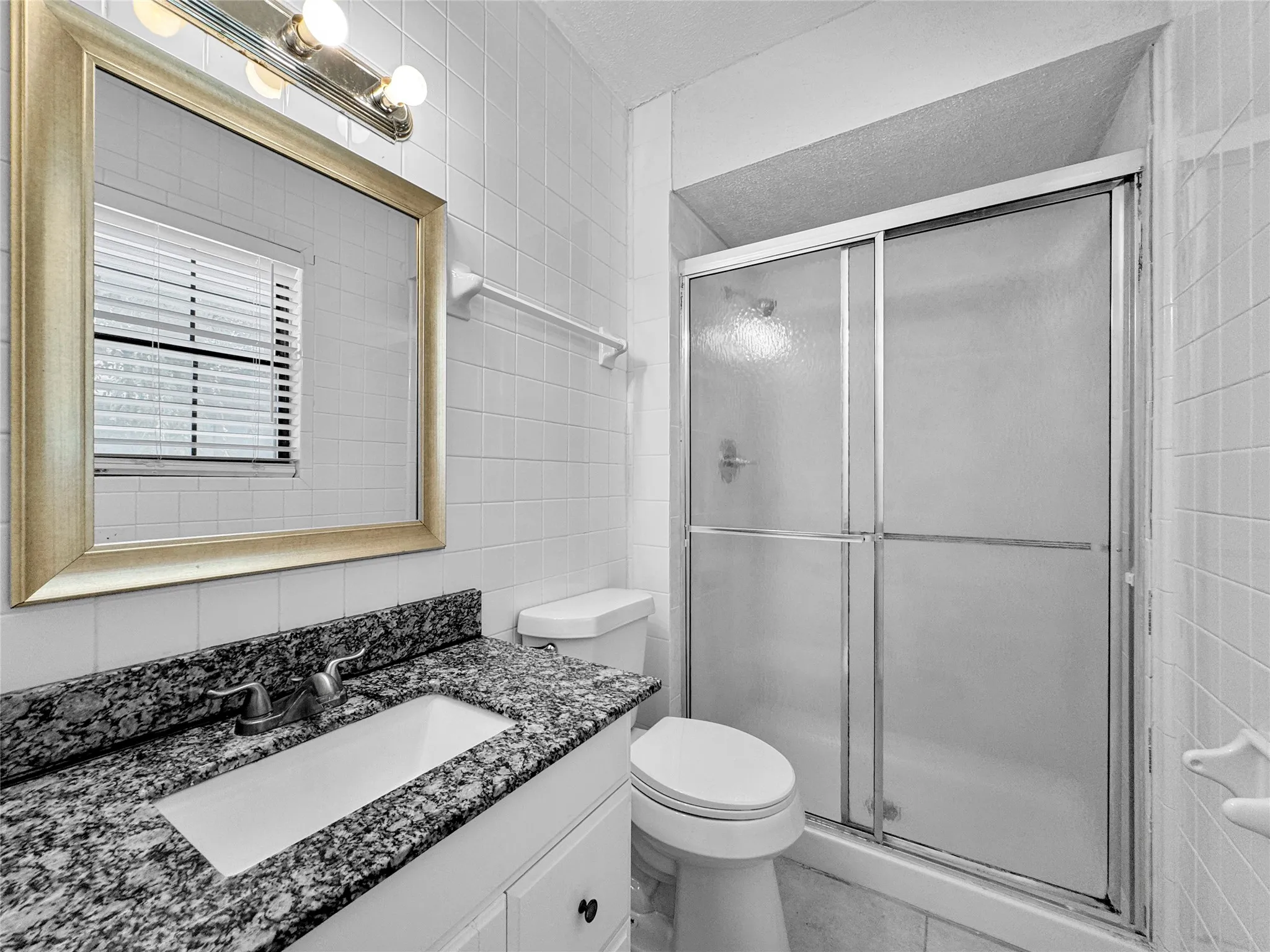 Single Family Residence For Rent in Dallas County , 1319 Wisteria Way, Richardson, Texas 75080, 3 Bedrooms, 2 Bathrooms, 2 Garage spaces, 1,427 Sqft, built in 1961, Price $2,295, mls#21347051, Real Estate Agent in Richardson, Homes For Rent in Dallas county, Homes For Rent in Richardson, Realtor in Richardson Texas, Real Estate Brokerage Independent Realty Texas, Luminita Cordes Realtor