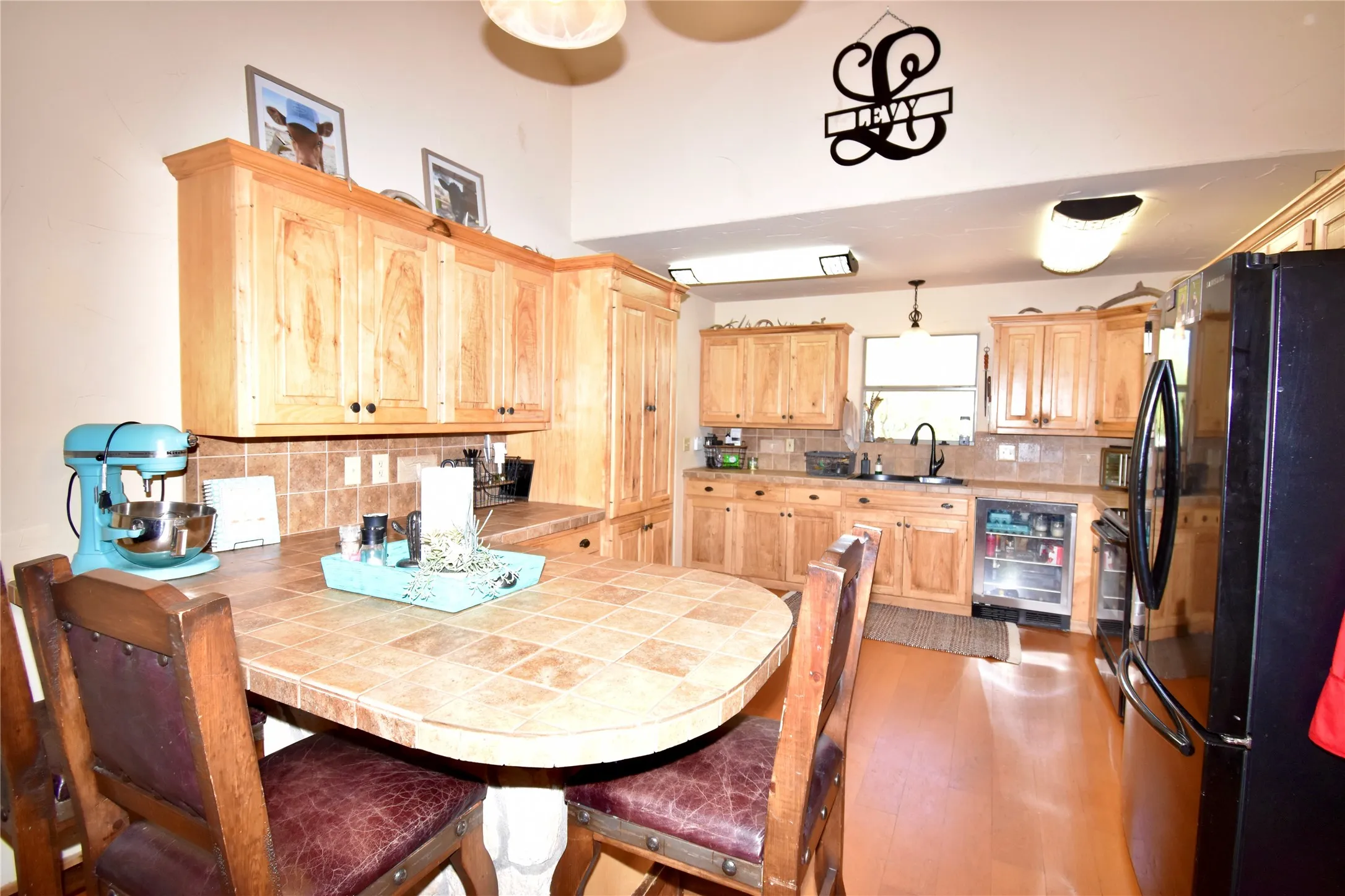 Single Family Residence For Sale in Mason County , 19319 Ranch Road 1871, Mason, Texas 76856, 4 Bedrooms, 3 Bathrooms, Garage spaces, 2,734 Sqft, built in 2005, Price $1,100,000, mls#21346995, Real Estate Agent in Mason, Homes For Sale in Mason county, Homes For Sale in Mason, Realtor in Mason Texas, Real Estate Brokerage Independent Realty Texas, Luminita Cordes Realtor