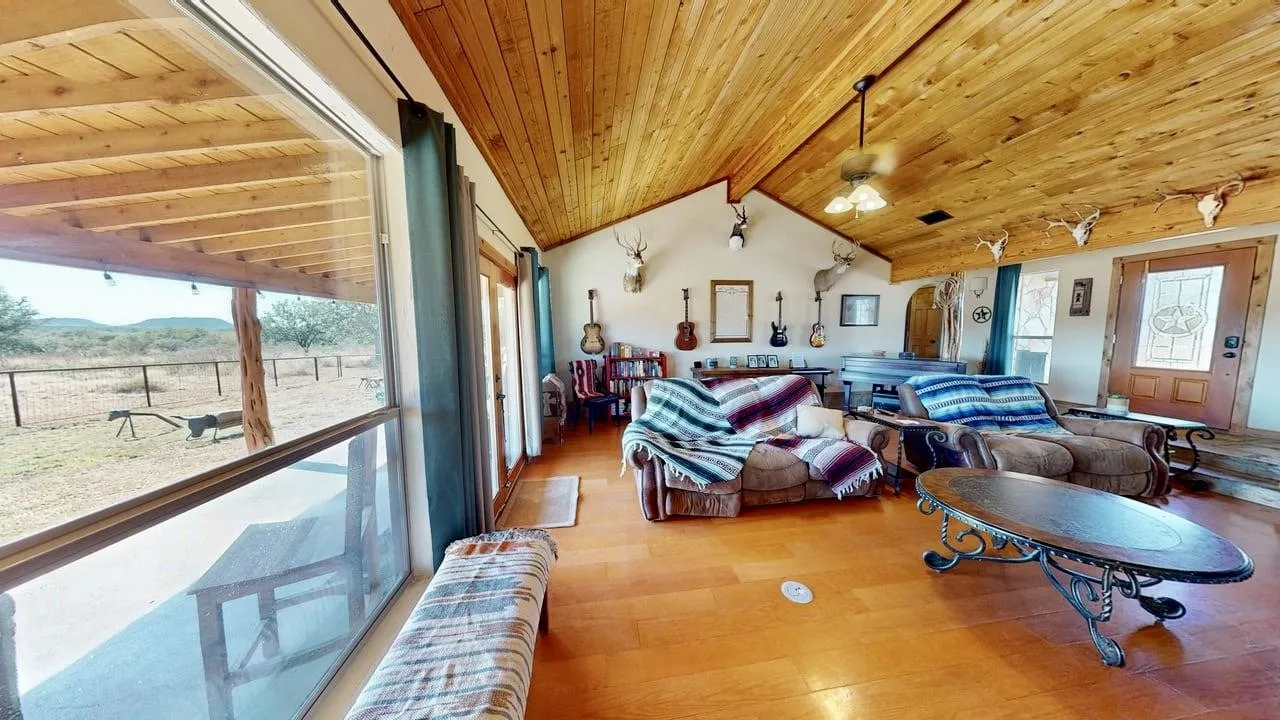 Single Family Residence For Sale in Mason County , 19319 Ranch Road 1871, Mason, Texas 76856, 4 Bedrooms, 3 Bathrooms, Garage spaces, 2,734 Sqft, built in 2005, Price $1,100,000, mls#21346995, Real Estate Agent in Mason, Homes For Sale in Mason county, Homes For Sale in Mason, Realtor in Mason Texas, Real Estate Brokerage Independent Realty Texas, Luminita Cordes Realtor