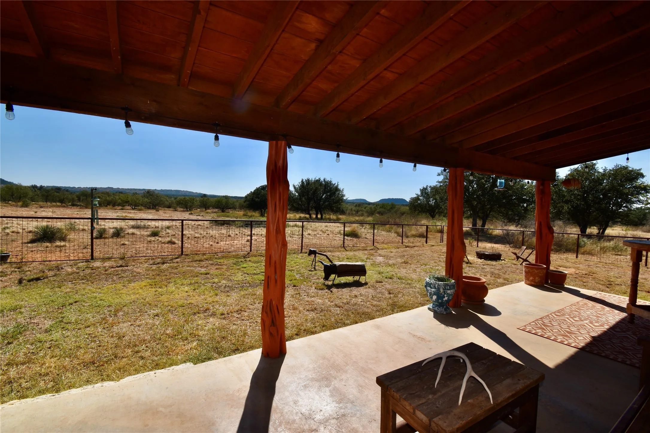 Single Family Residence For Sale in Mason County , 19319 Ranch Road 1871, Mason, Texas 76856, 4 Bedrooms, 3 Bathrooms, Garage spaces, 2,734 Sqft, built in 2005, Price $1,100,000, mls#21346995, Real Estate Agent in Mason, Homes For Sale in Mason county, Homes For Sale in Mason, Realtor in Mason Texas, Real Estate Brokerage Independent Realty Texas, Luminita Cordes Realtor