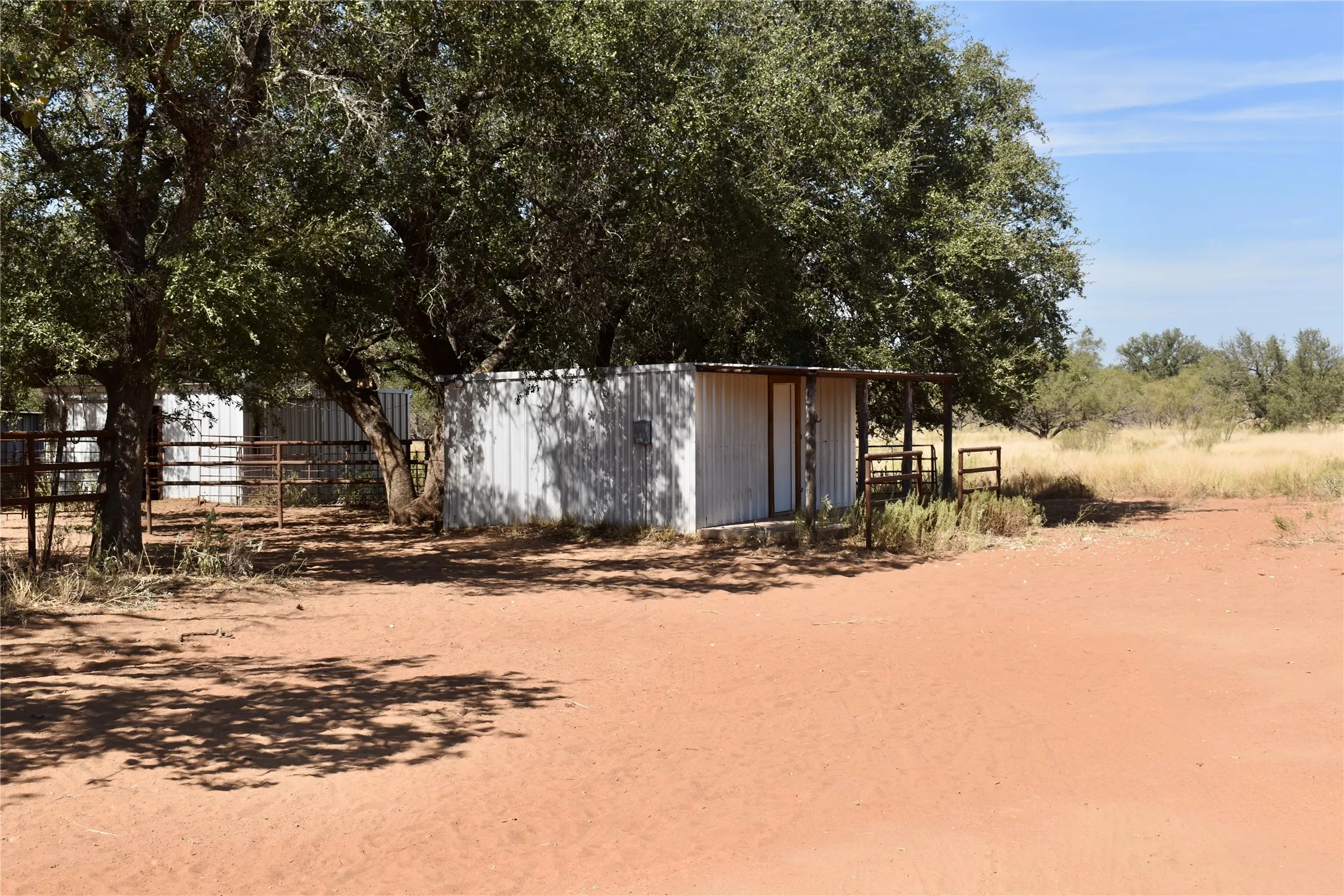 Single Family Residence For Sale in Mason County , 19319 Ranch Road 1871, Mason, Texas 76856, 4 Bedrooms, 3 Bathrooms, Garage spaces, 2,734 Sqft, built in 2005, Price $1,100,000, mls#21346995, Real Estate Agent in Mason, Homes For Sale in Mason county, Homes For Sale in Mason, Realtor in Mason Texas, Real Estate Brokerage Independent Realty Texas, Luminita Cordes Realtor