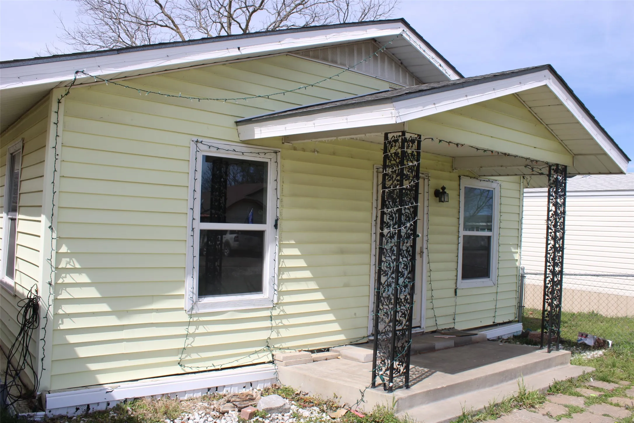 Single Family Residence For Sale in Collin County , 10689 County Road 905, Princeton, Texas 75407, 1 Bedroom, 1 Bathroom, Garage spaces, 768 Sqft, built in 1985, mls#21347050, Real Estate Agent in Princeton, Homes For Sale in Collin county, Homes For Sale in Princeton, Realtor in Princeton Texas, Real Estate Brokerage Independent Realty Texas, Luminita Cordes Realtor