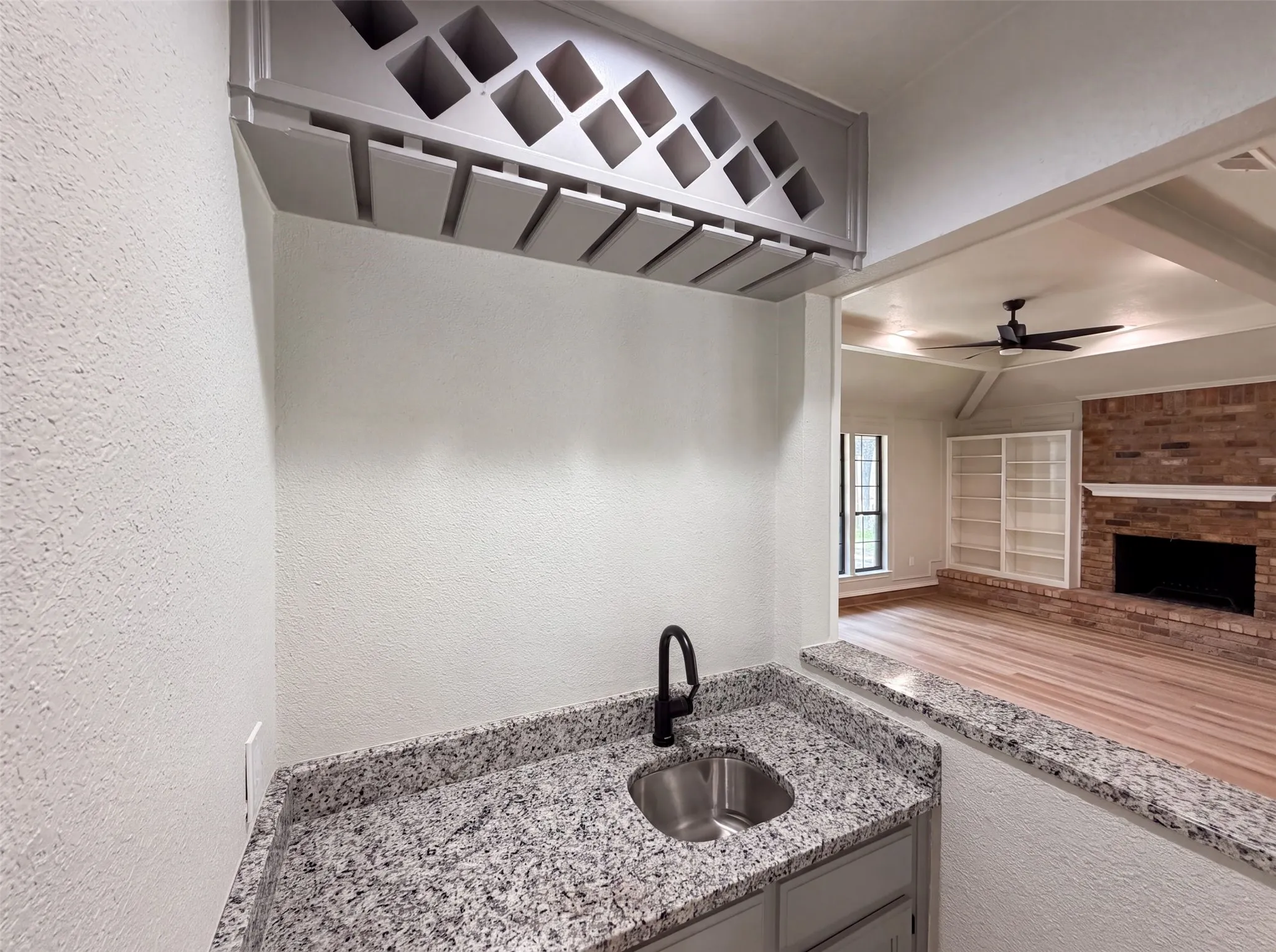 Single Family Residence For Sale in Denton County , 9 Muirfield Court, Trophy Club, Texas 76262, 3 Bedroom, 3 Bathroom, 2 Garage spaces, 2,468 Sqft, built in 1980, mls#21347053, Real Estate Agent in Trophy Club, Homes For Sale in Denton county, Homes For Sale in Trophy Club, Realtor in Trophy Club Texas, Real Estate Brokerage Independent Realty Texas, Luminita Cordes Realtor