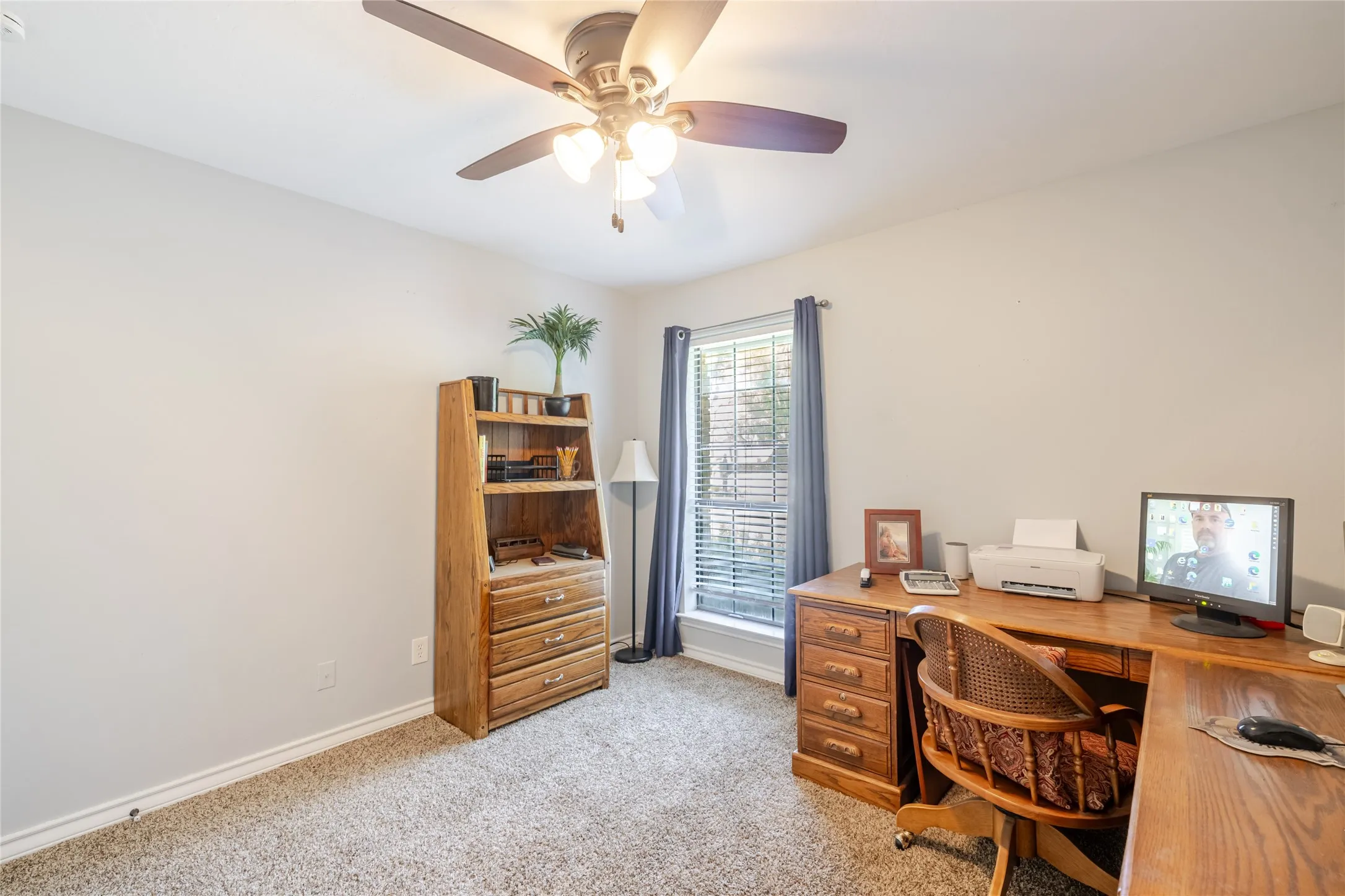 Single Family Residence For Sale in Palo Pinto County , 22 Greenbriar Street, Mineral Wells, Texas 76067, 4 Bedroom, 2 Bathroom, 2 Garage spaces, 2,278 Sqft, built in 1983, mls#21347061, Real Estate Agent in Mineral Wells, Homes For Sale in Palo Pinto county, Homes For Sale in Mineral Wells, Realtor in Mineral Wells Texas, Real Estate Brokerage Independent Realty Texas, Luminita Cordes Realtor