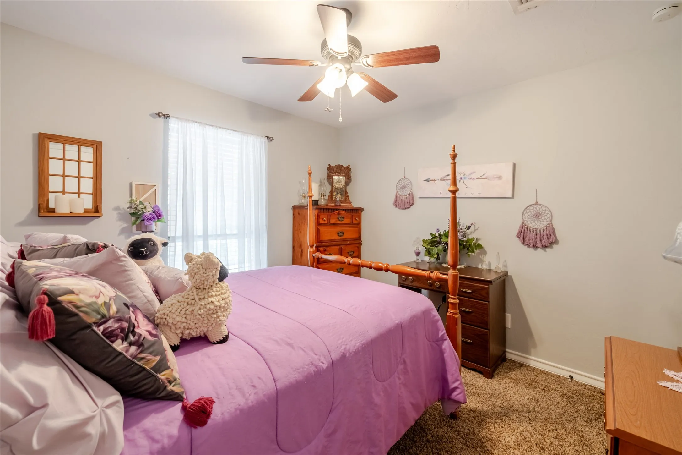 Single Family Residence For Sale in Palo Pinto County , 22 Greenbriar Street, Mineral Wells, Texas 76067, 4 Bedroom, 2 Bathroom, 2 Garage spaces, 2,278 Sqft, built in 1983, mls#21347061, Real Estate Agent in Mineral Wells, Homes For Sale in Palo Pinto county, Homes For Sale in Mineral Wells, Realtor in Mineral Wells Texas, Real Estate Brokerage Independent Realty Texas, Luminita Cordes Realtor