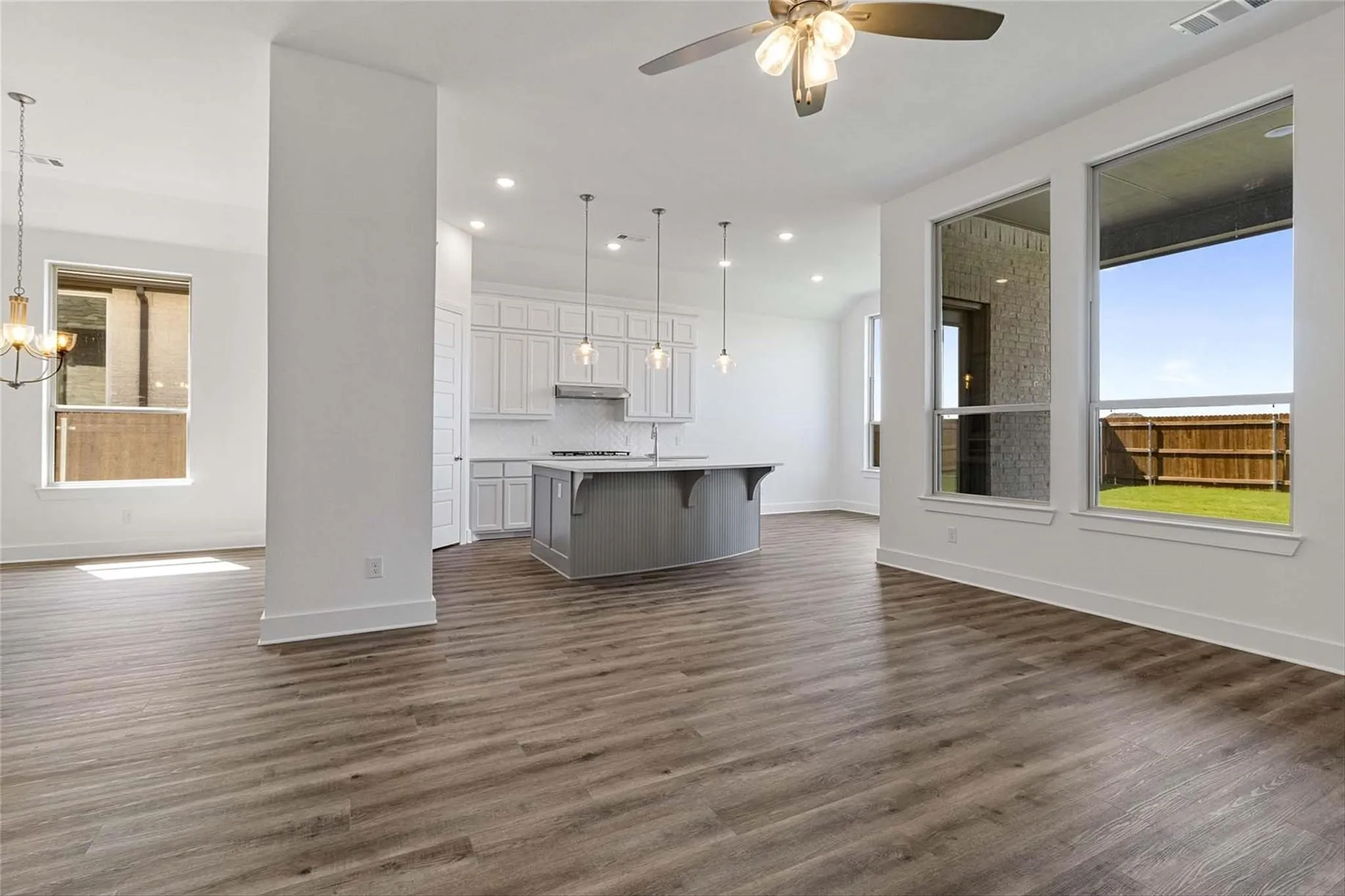 Single Family Residence For Sale in Rockwall County , 4016 Grotto Drive, Royse City, Texas 75189, 4 Bedroom, 3 Bathroom, 2 Garage spaces, 2,128 Sqft, built in 2023, mls#21340521, Real Estate Agent in Royse City, Homes For Sale in Rockwall county, Homes For Sale in Royse City, Realtor in Royse City Texas, Real Estate Brokerage Independent Realty Texas, Luminita Cordes Realtor